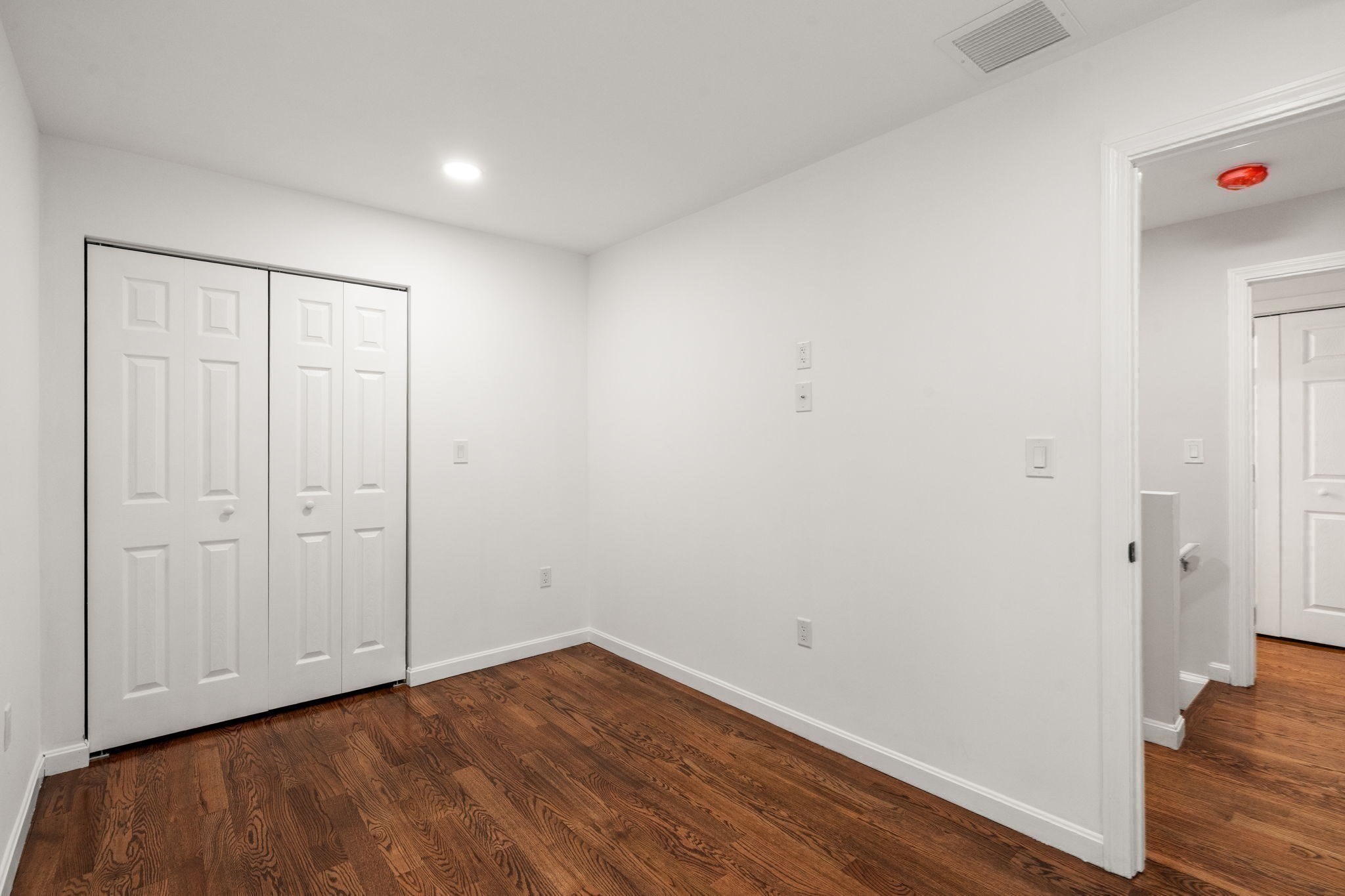 122 York St Property Photo 21