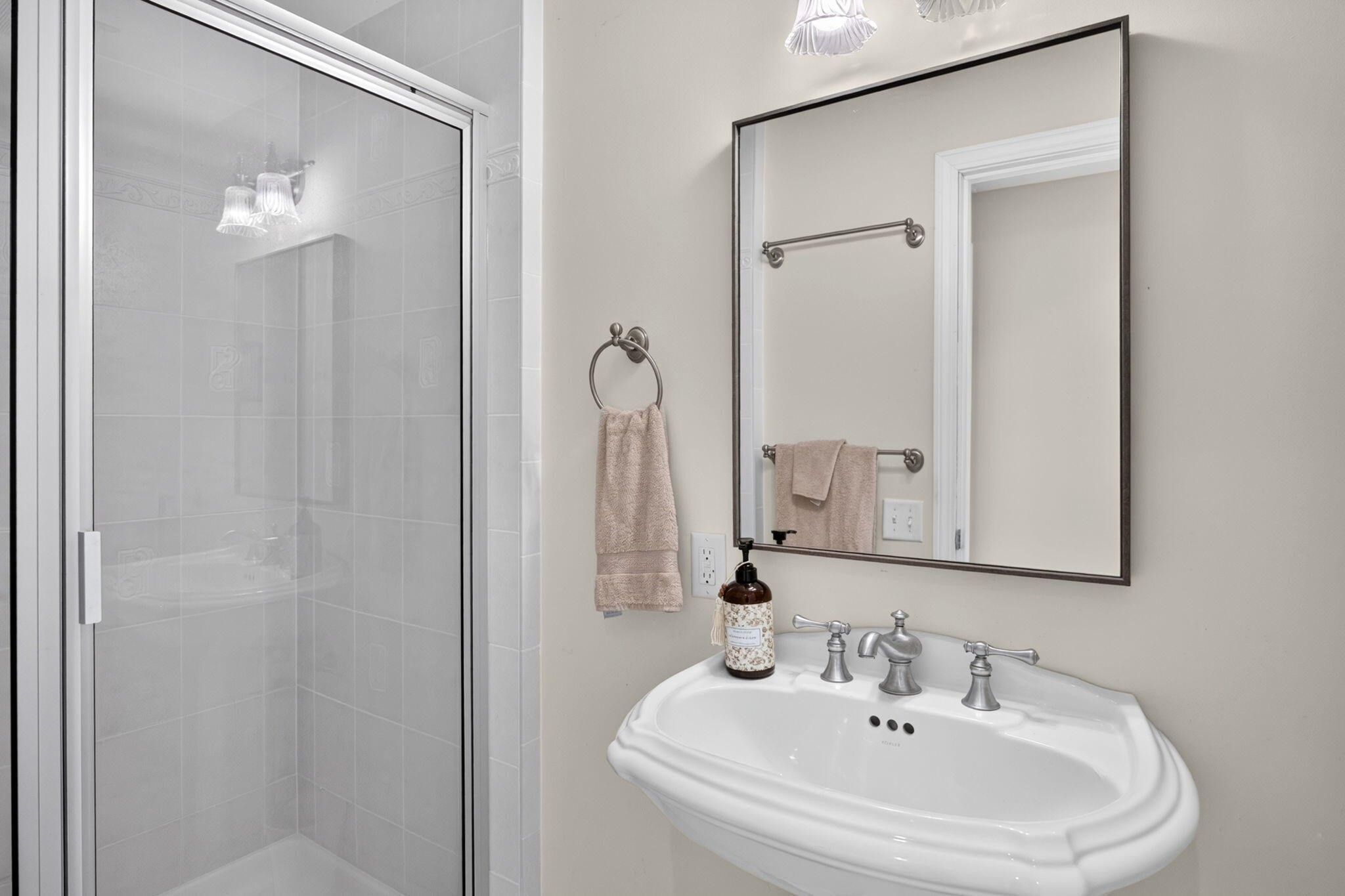 6-12 Snow Way Property Photo 22