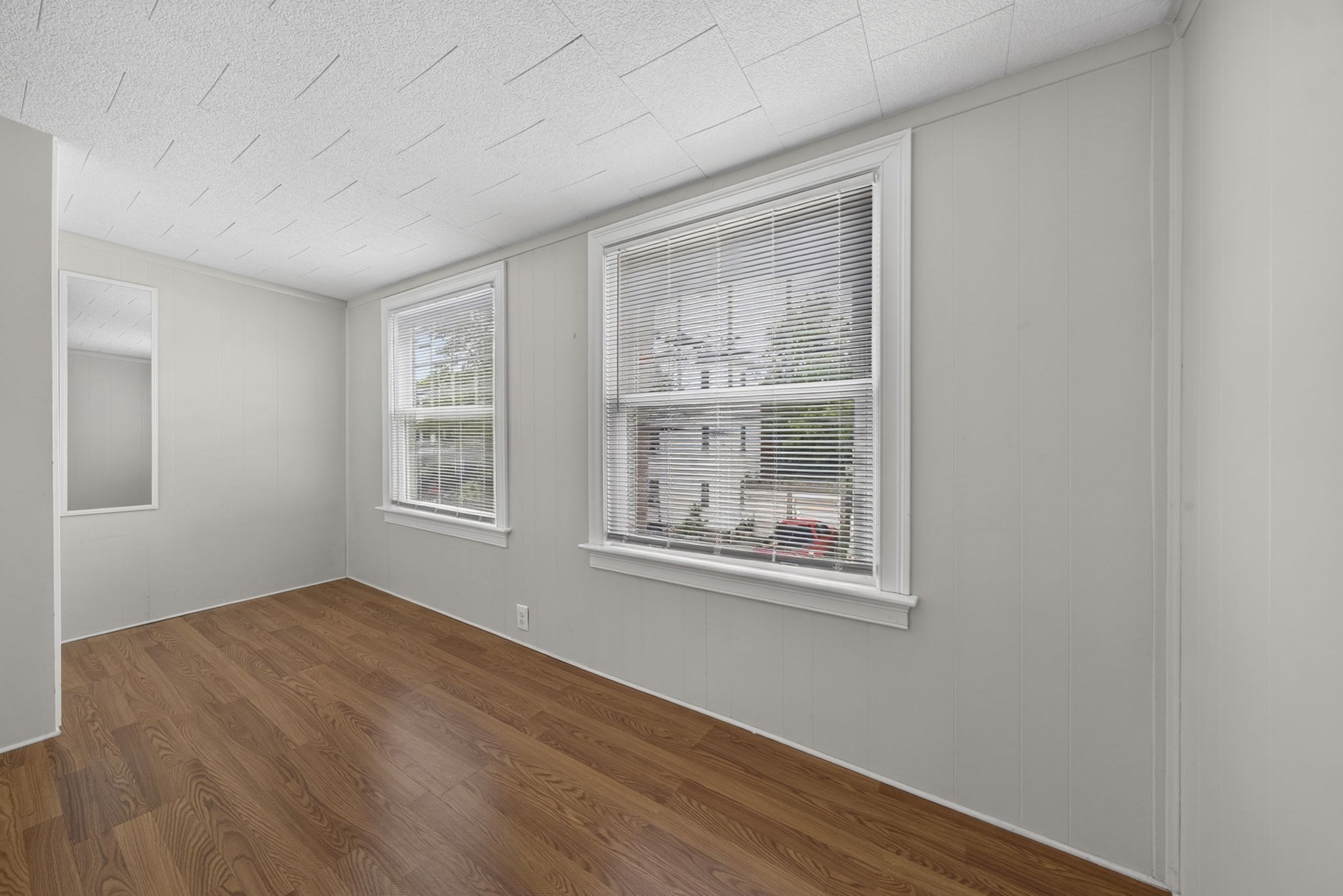 156 West Adams St # 2 Property Photo 14