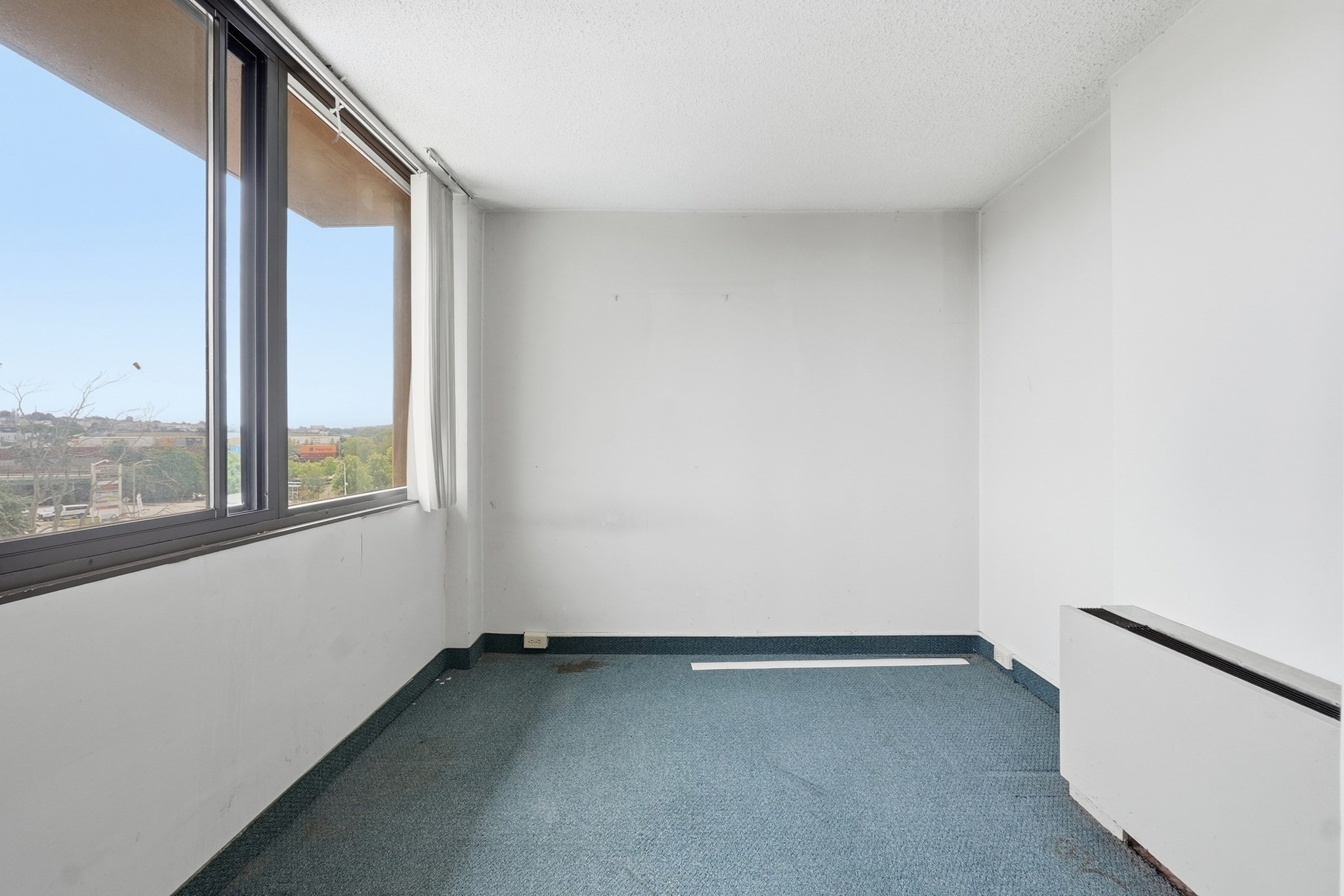 70 Southbridge St # 402 Property Photo 22