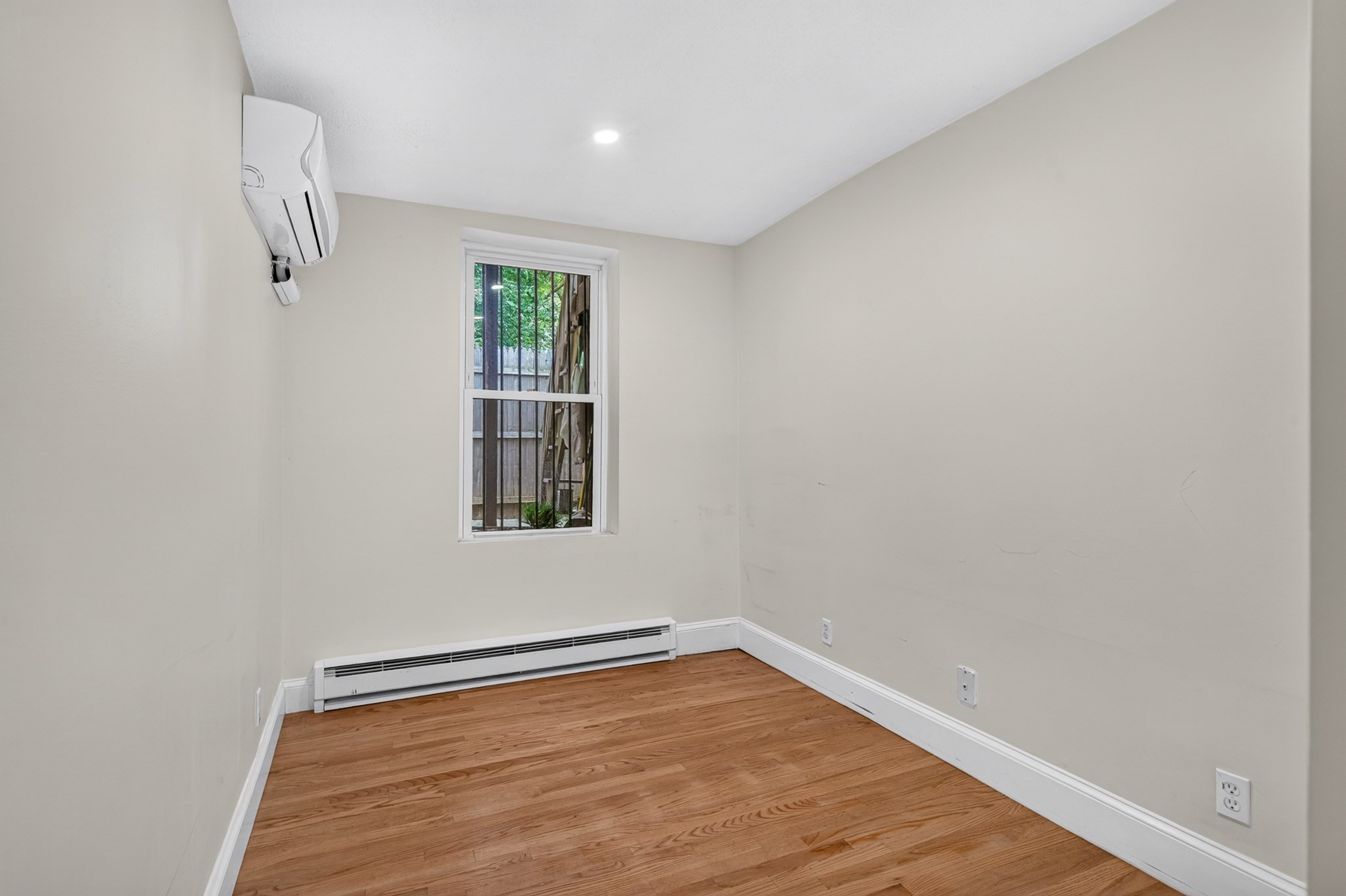 520 Shawmut Avenue # 1 Property Photo 12