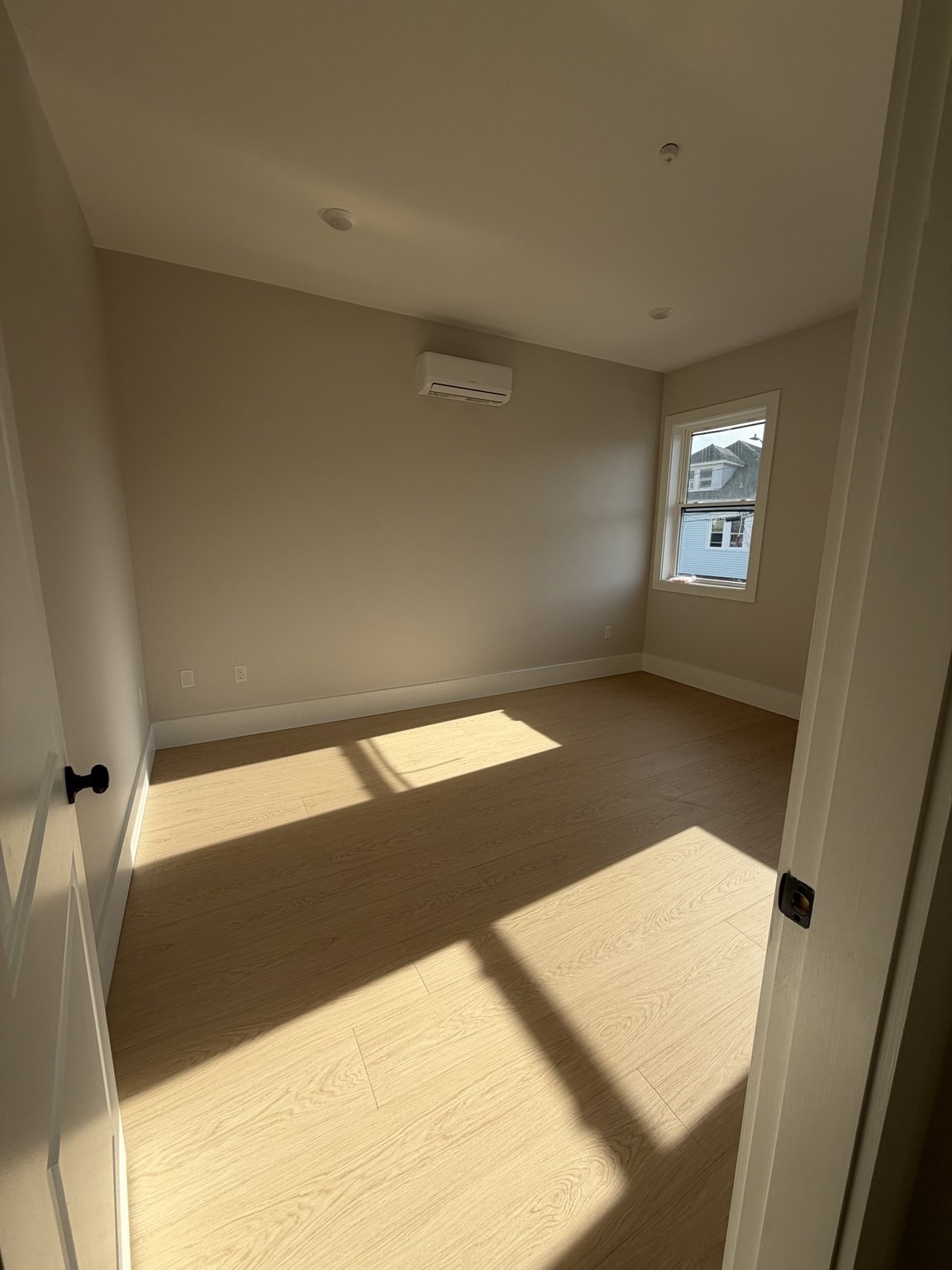 311 Elm # 2 Property Photo 8