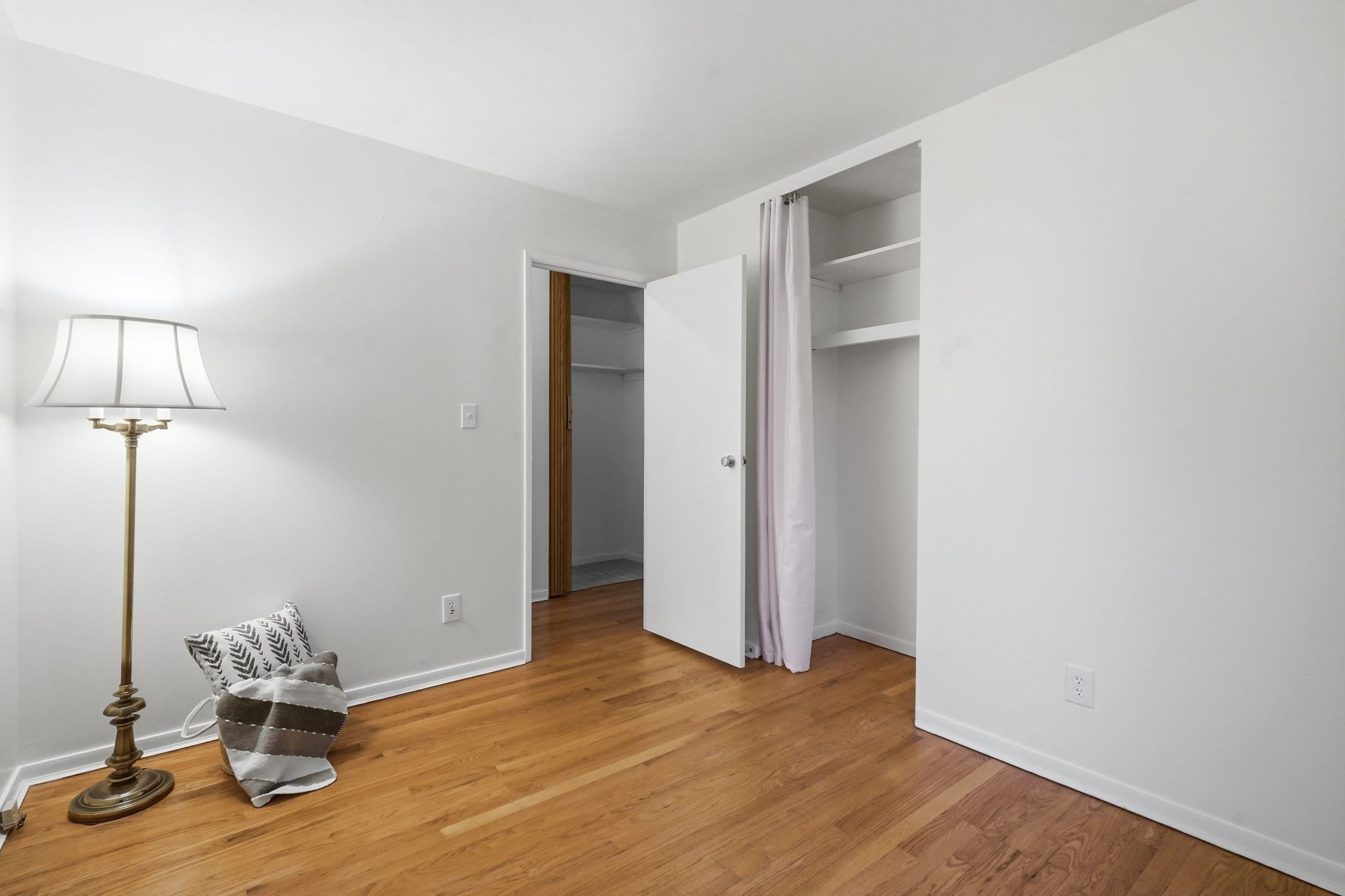 161 Wolcott Ave Property Photo 22
