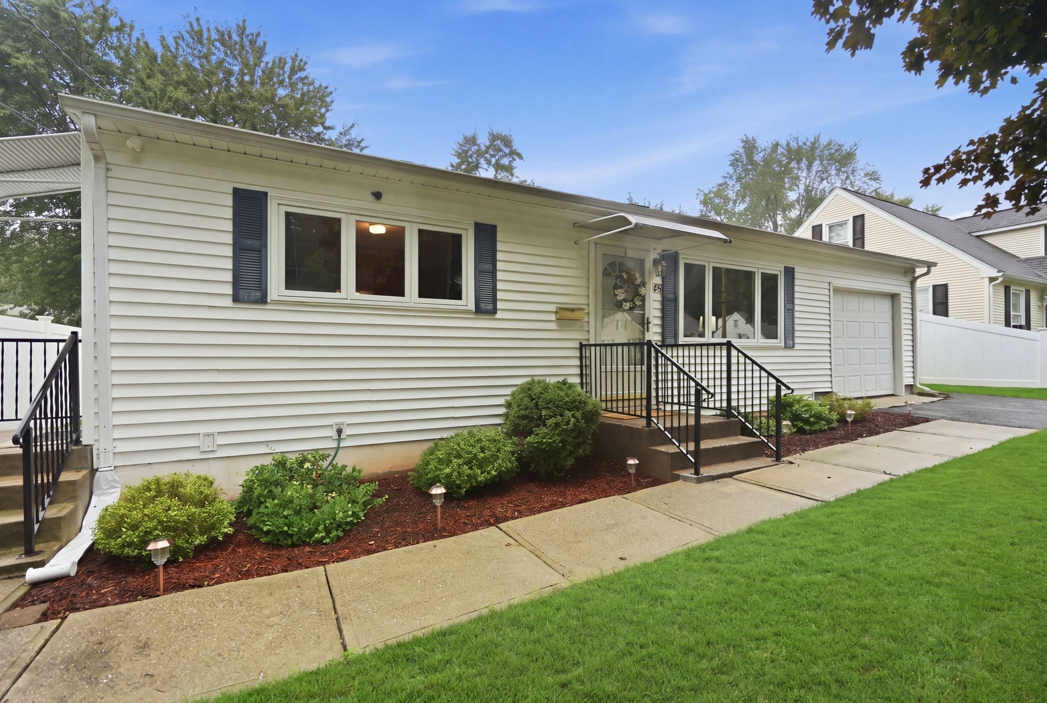 161 Wolcott Ave Property Photo 38