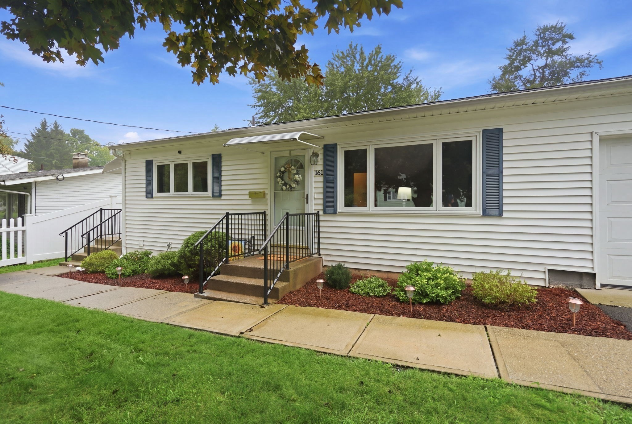 161 Wolcott Ave Property Photo 39
