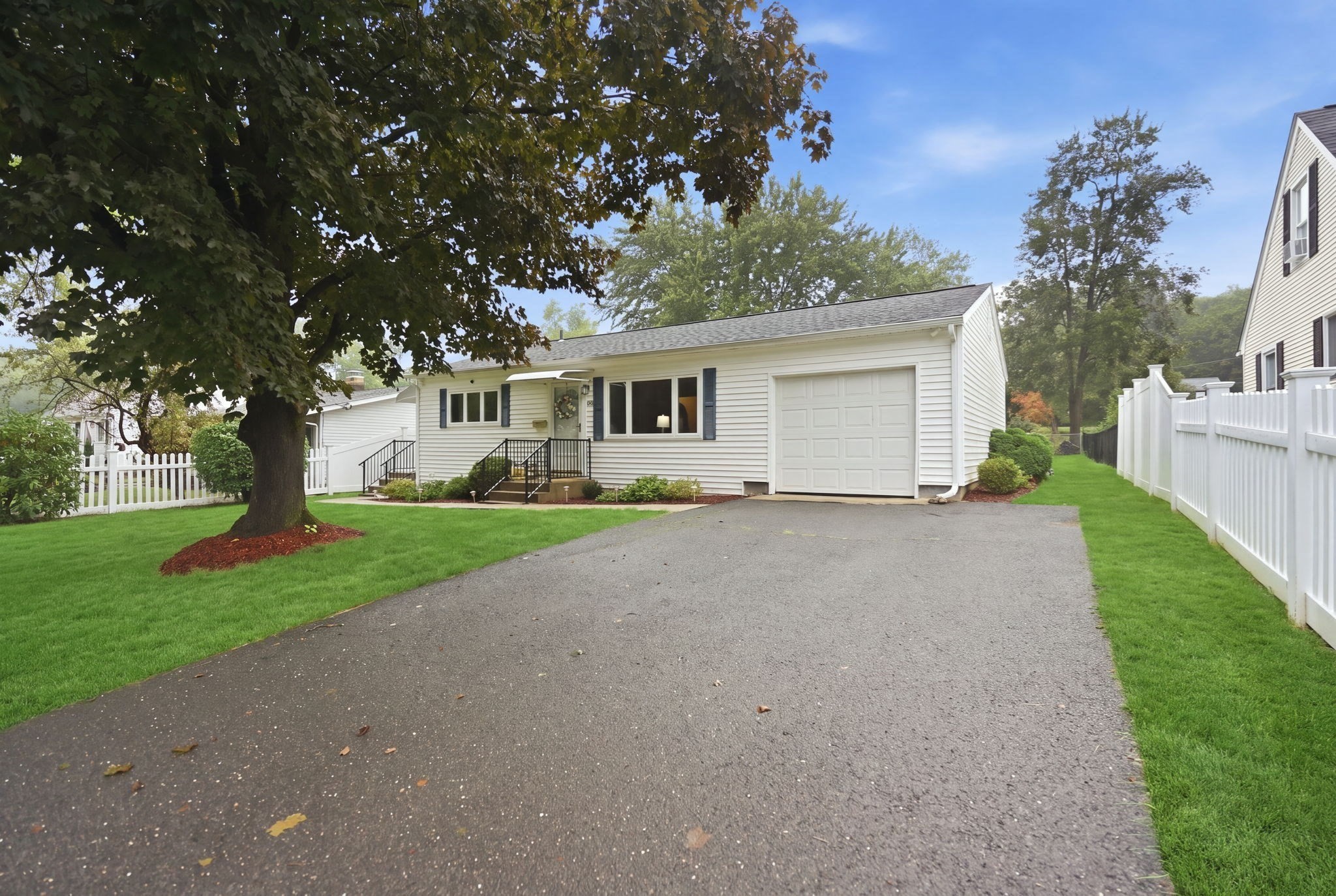 161 Wolcott Ave Property Photo 40