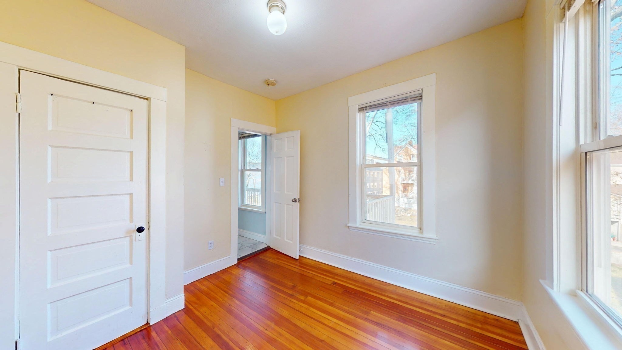 19 Nightingale St Property Photo 11