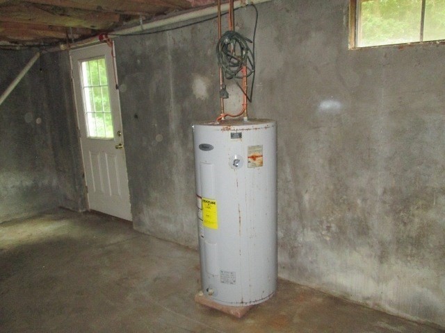 180 Ash Street Property Photo 22