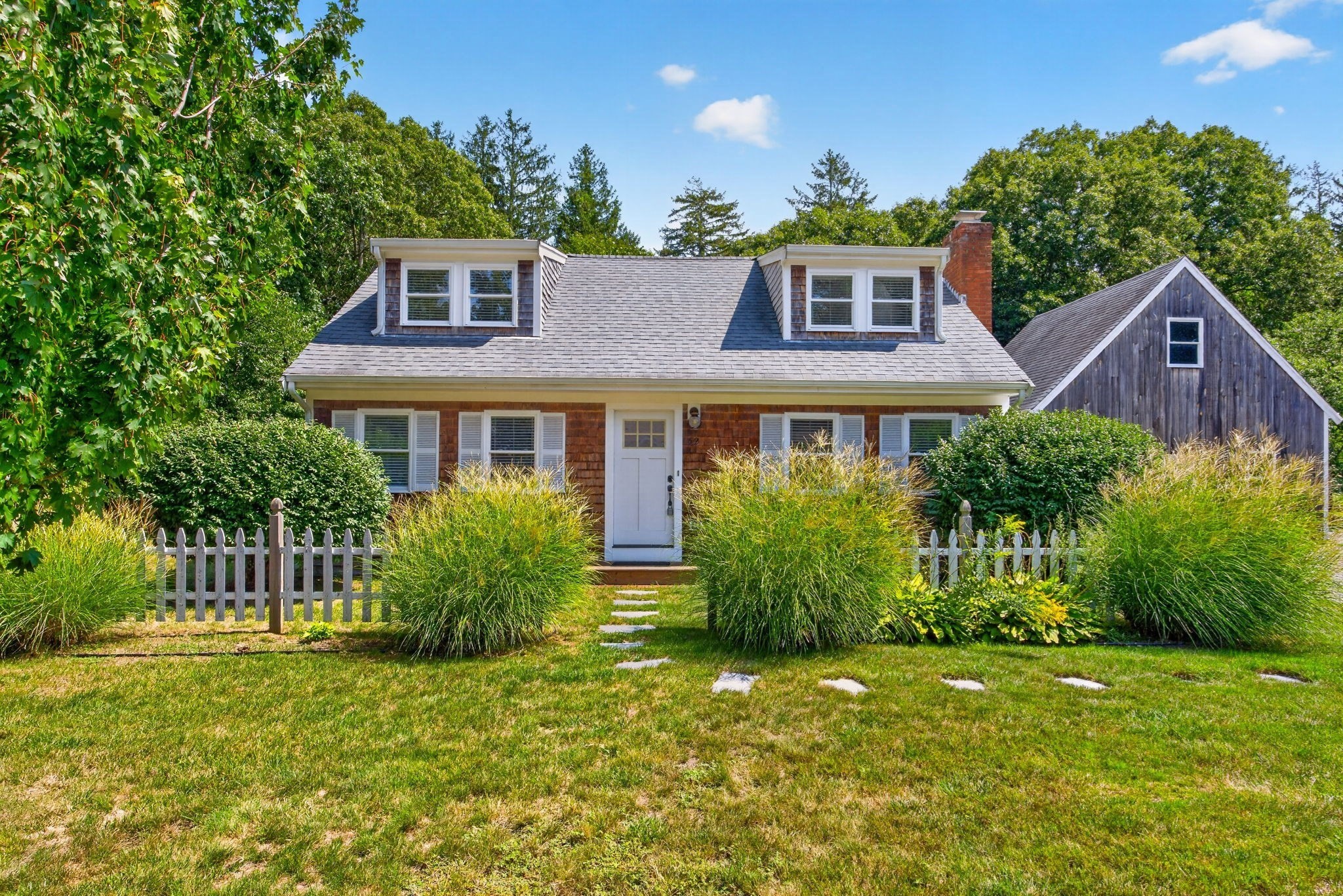 52 Willimantic Drive Property Photo 1