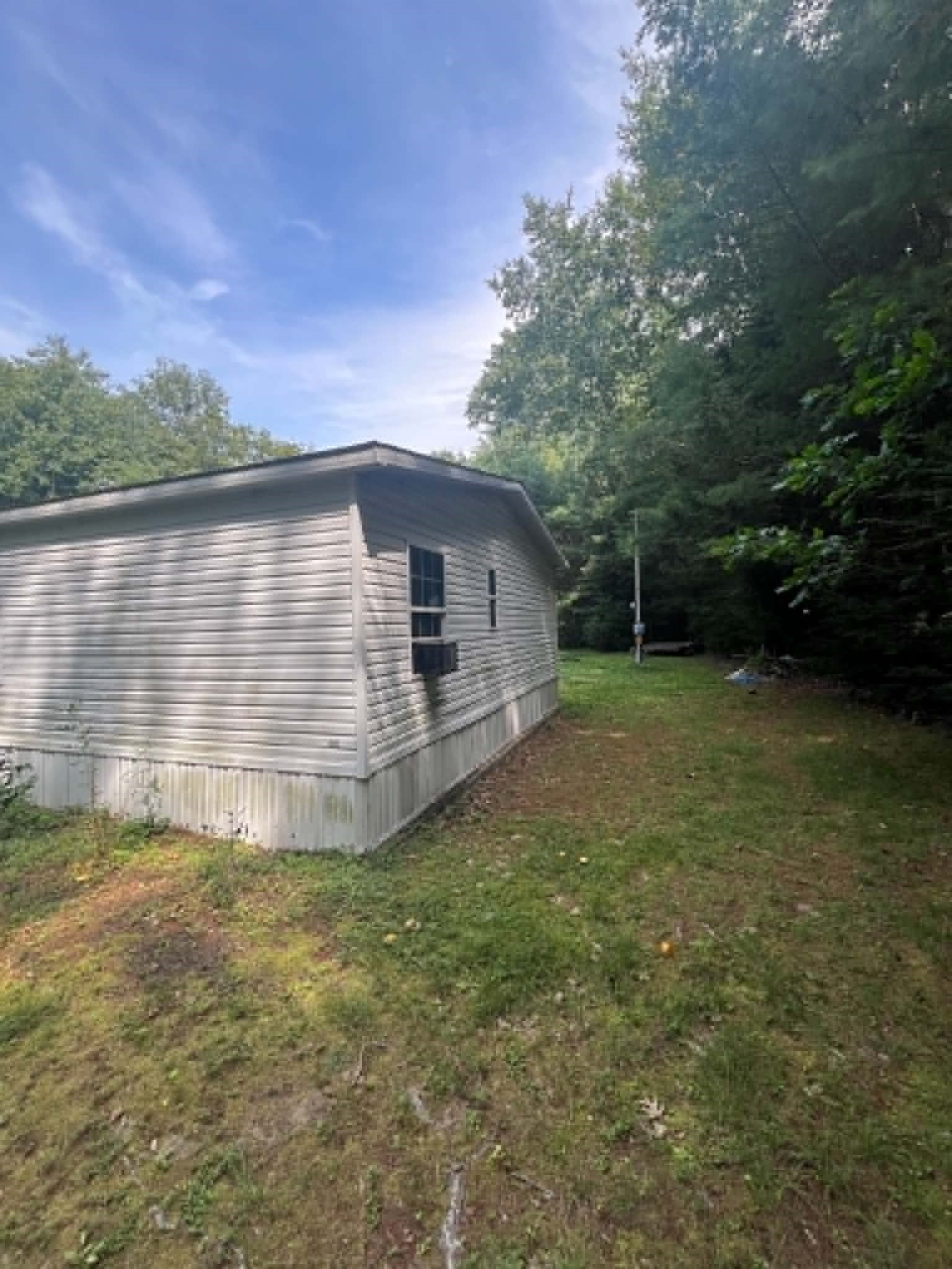 513 E River St Property Photo 5