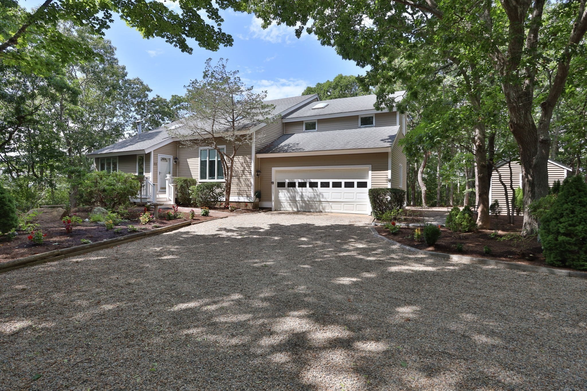 22&23 Samoset Rd Property Photo 2