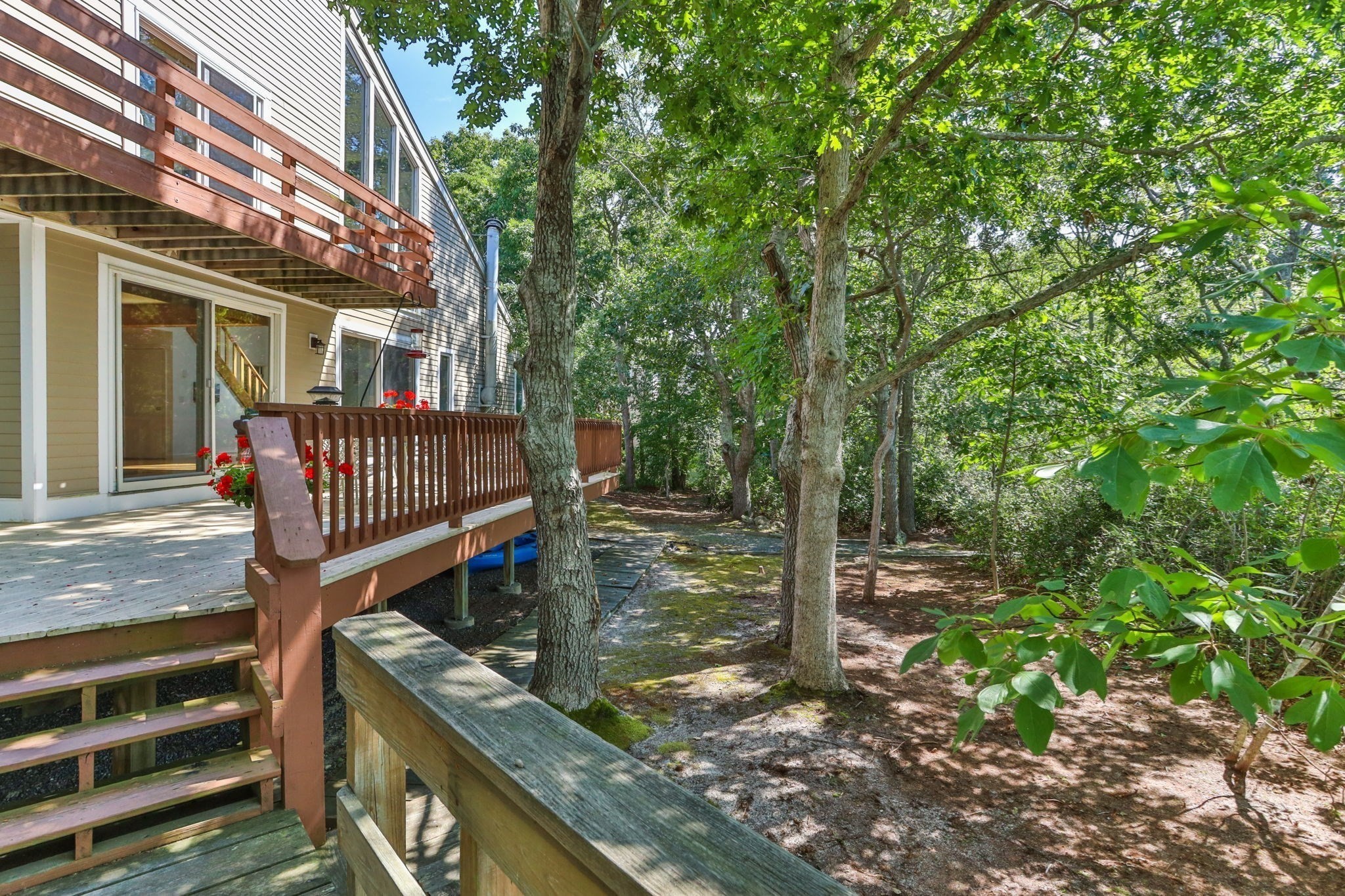 22&23 Samoset Rd Property Photo 31
