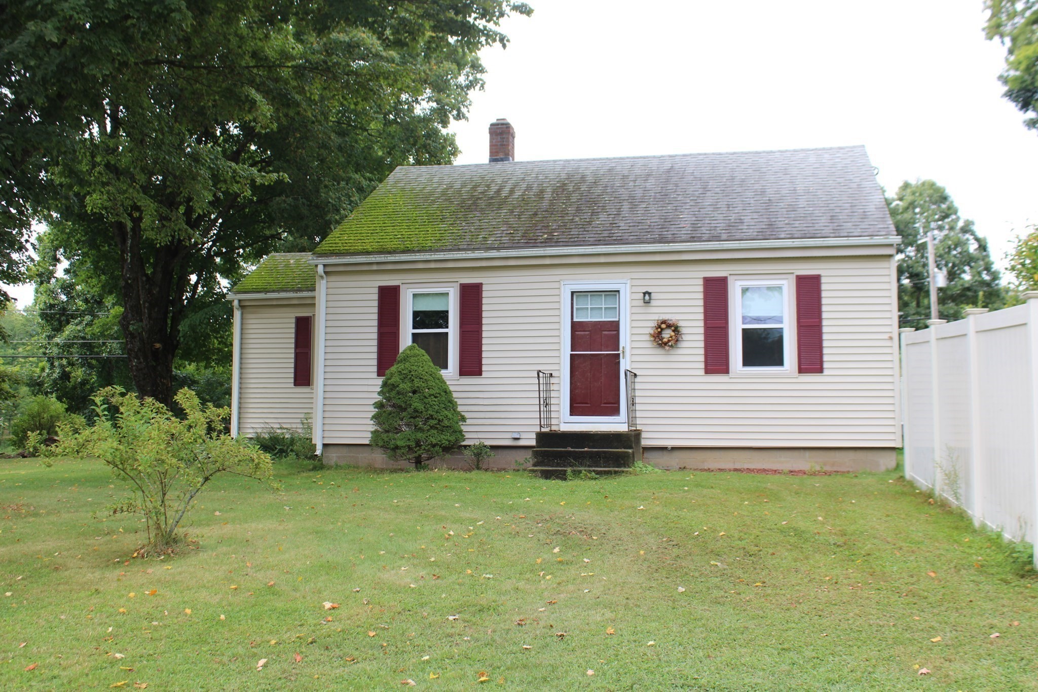 260 Conway Rd Property Photo 1