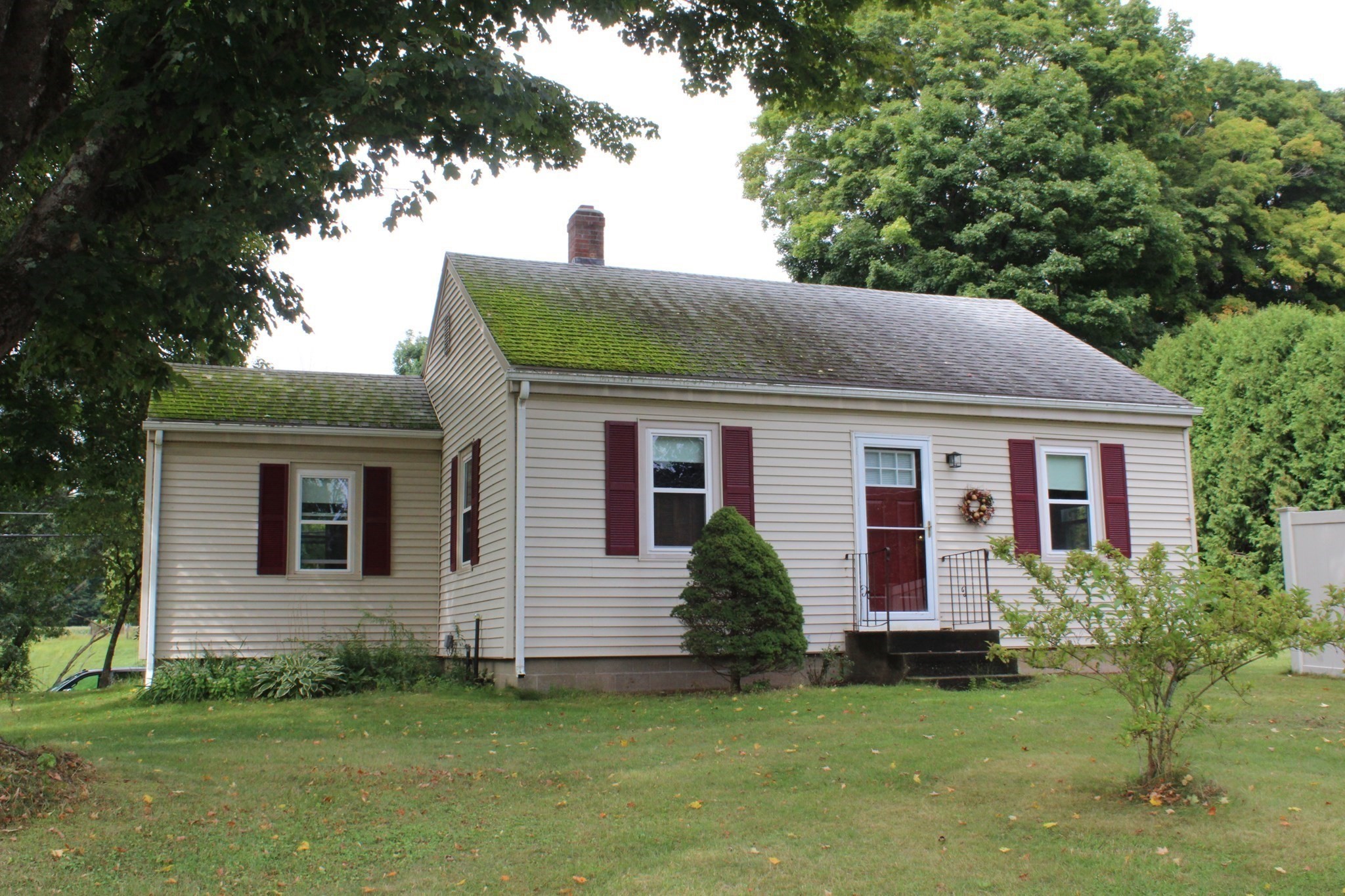 260 Conway Rd Property Photo 2