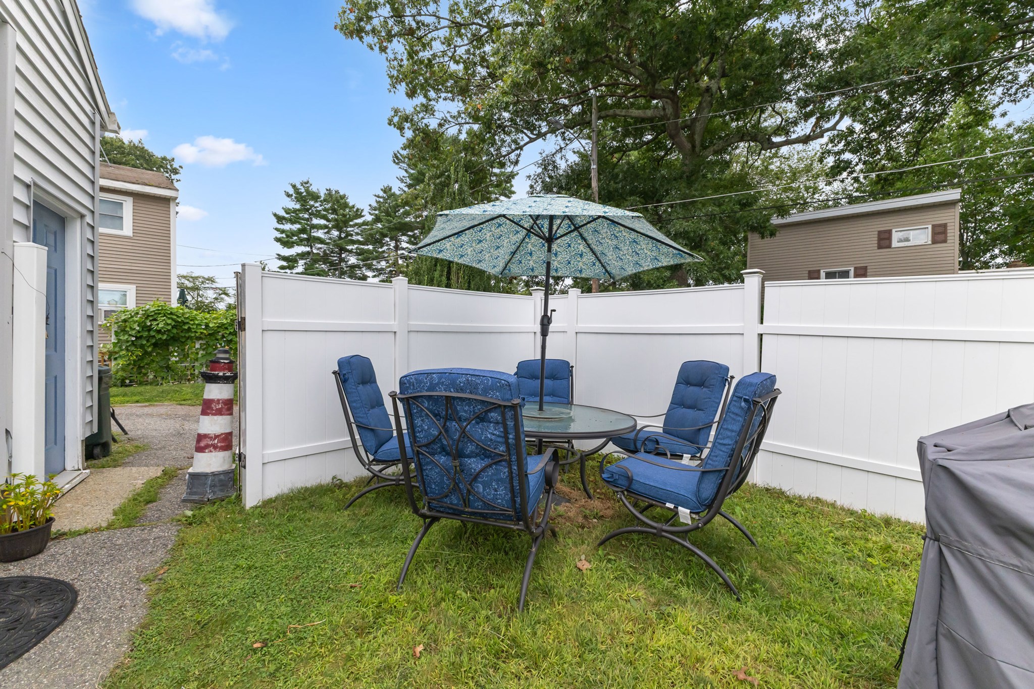 4 Birch Property Photo 31