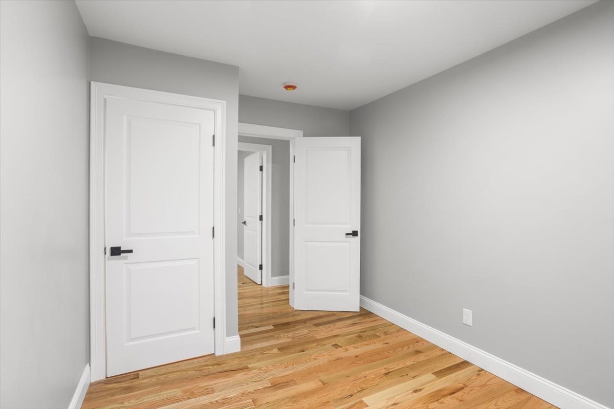 28 Potters Ave Property Photo 19