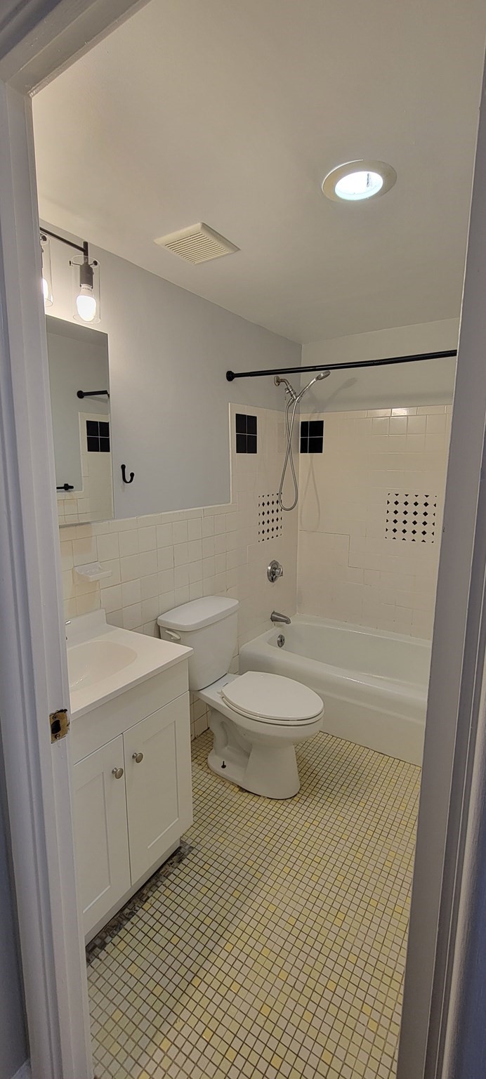 215 Winter Street # 0 Property Photo 22