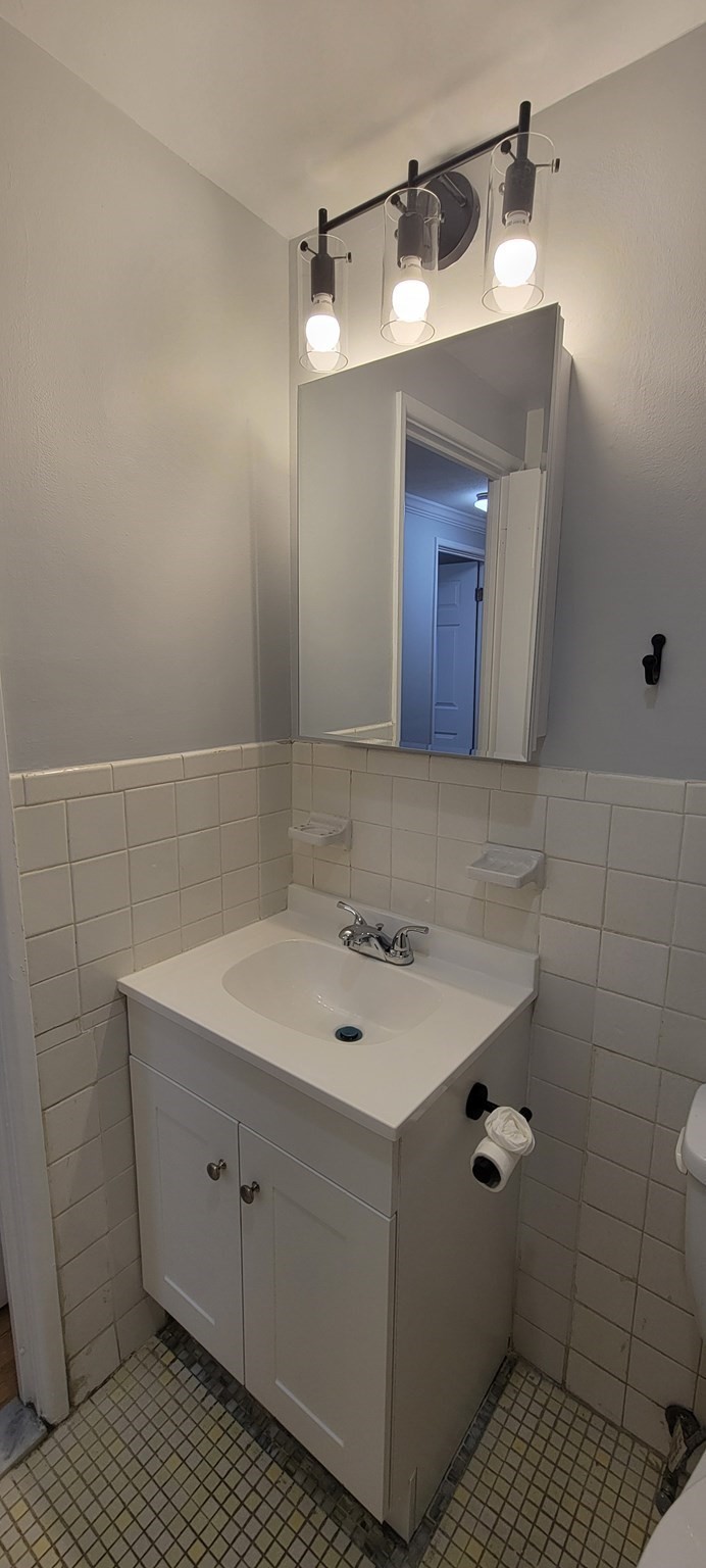 215 Winter Street # 0 Property Photo 23