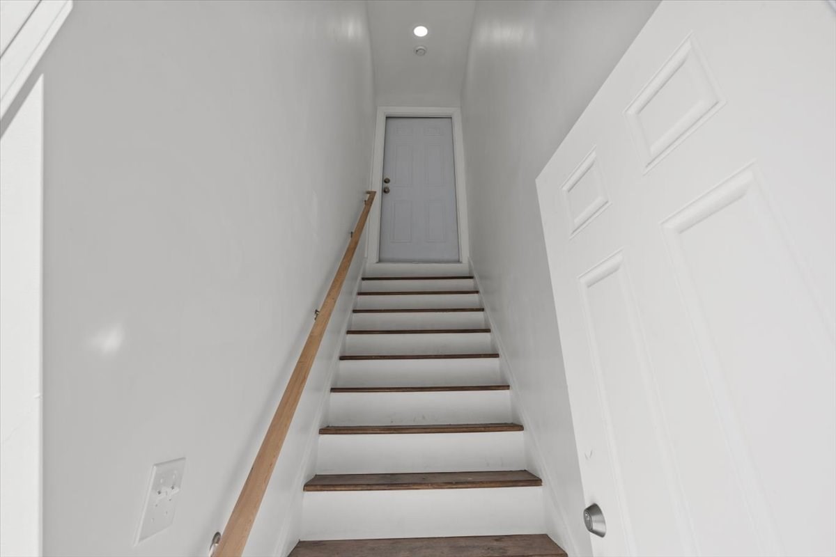 149 Burnside Street Property Photo 27