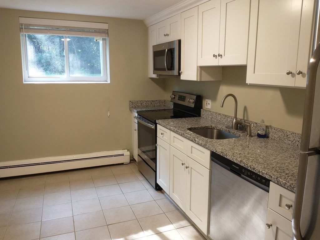 41 Westgate # 1 Property Photo 2