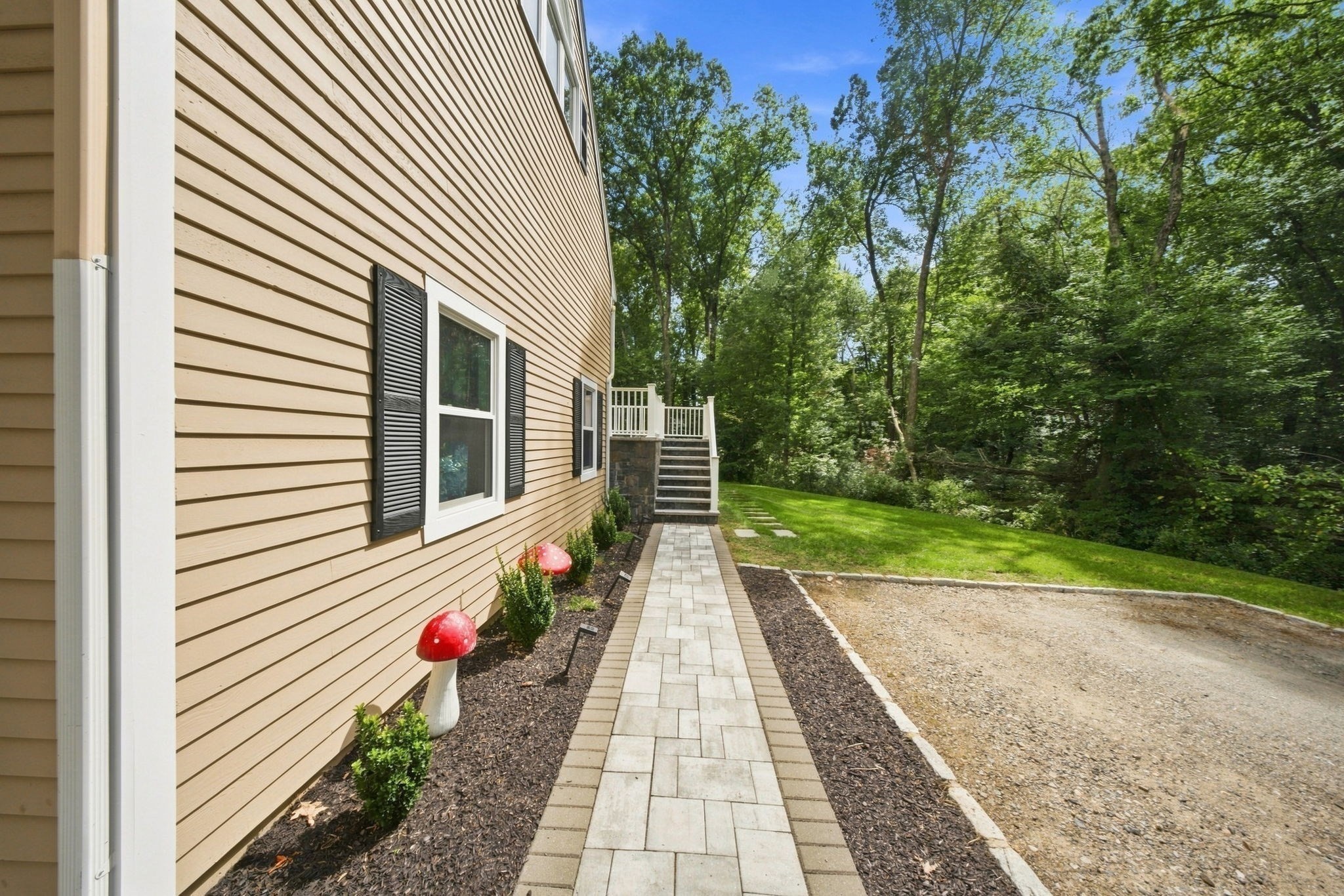 134 Parker Rd Property Photo 36