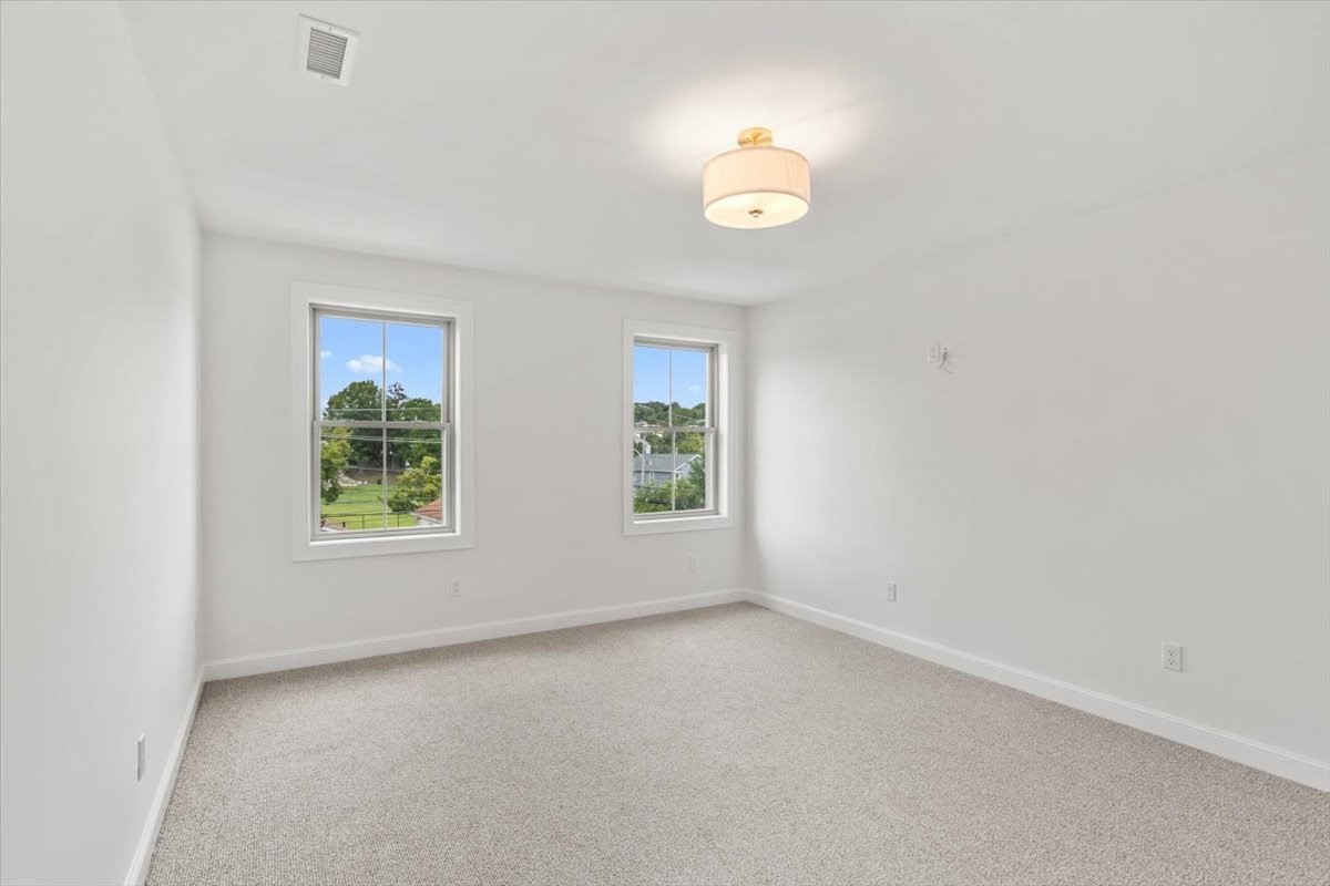 11 Stone Street # D Property Photo 23