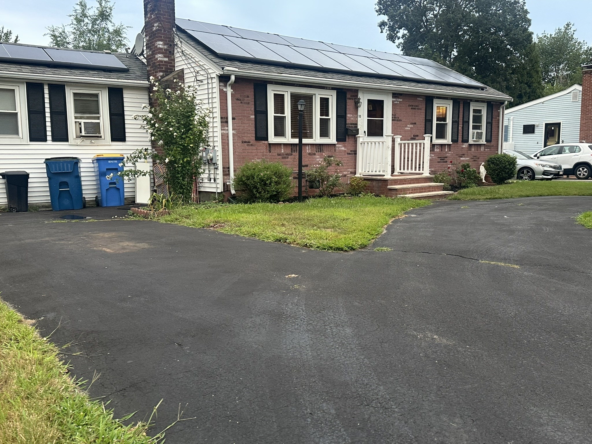 10 Milton Ter Property Photo 3