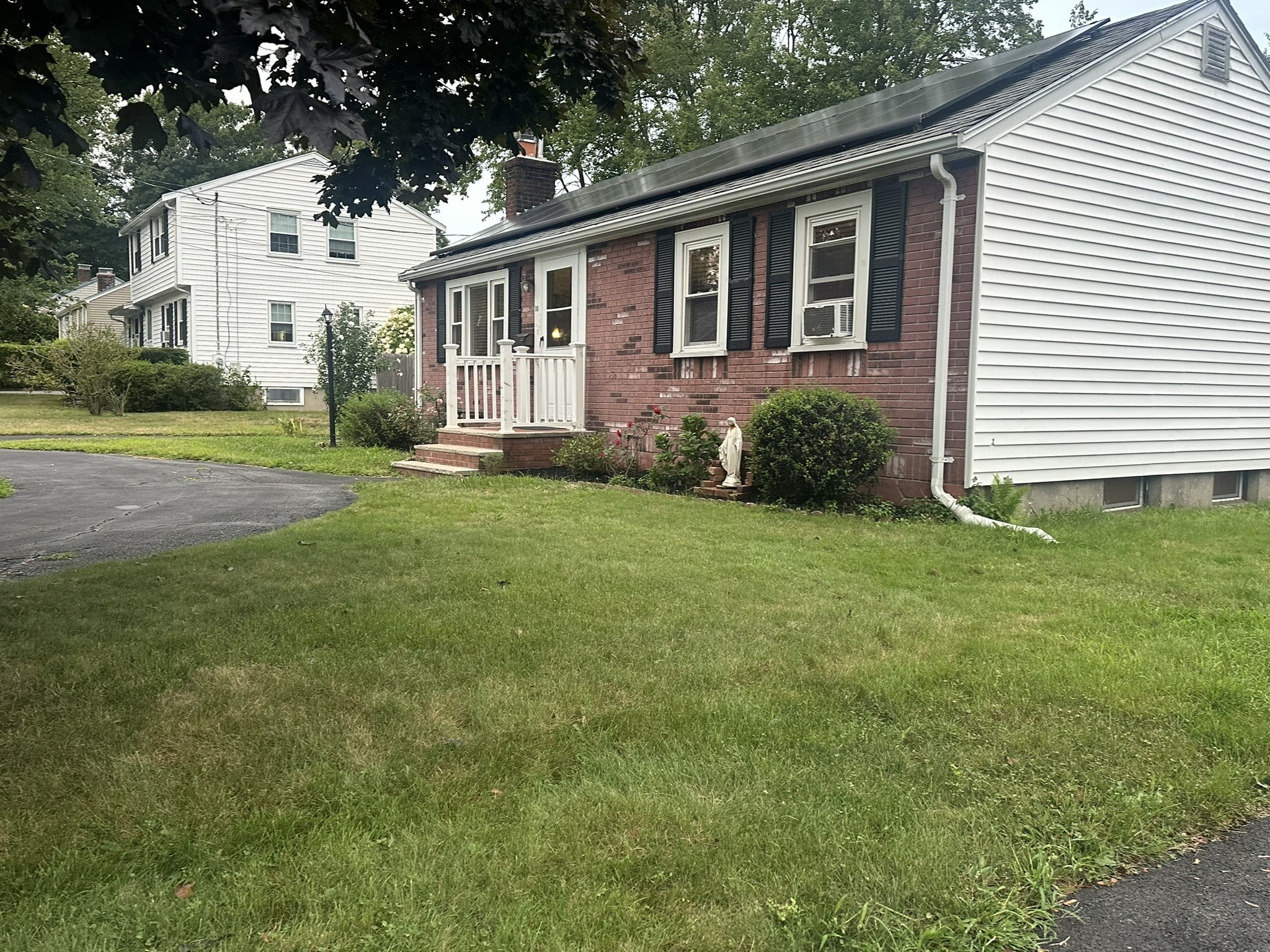 10 Milton Ter Property Photo 4