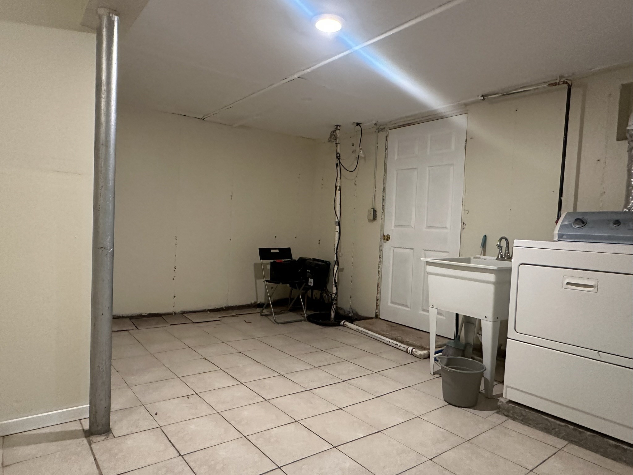 10 Milton Ter Property Photo 25