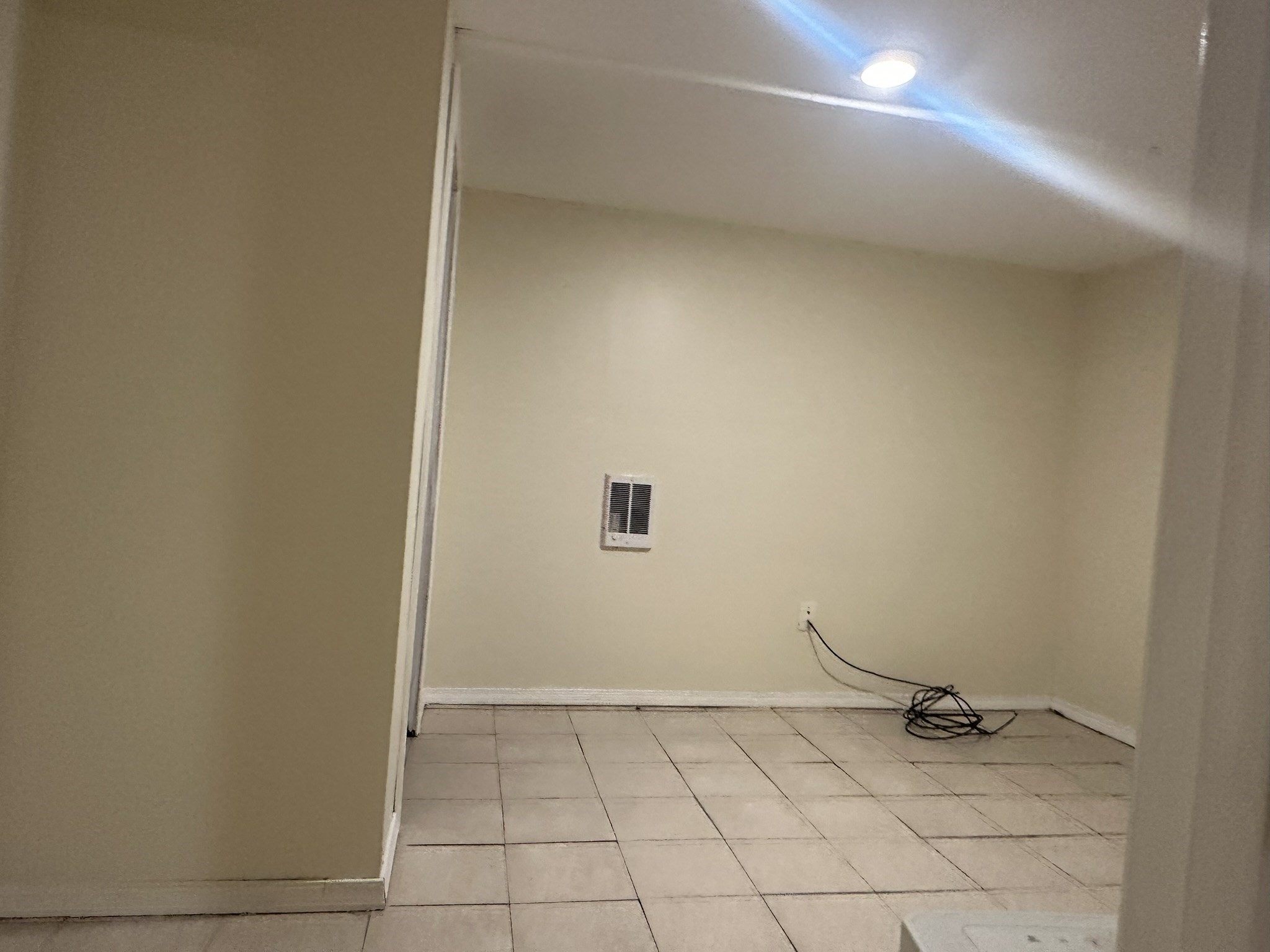 10 Milton Ter Property Photo 30