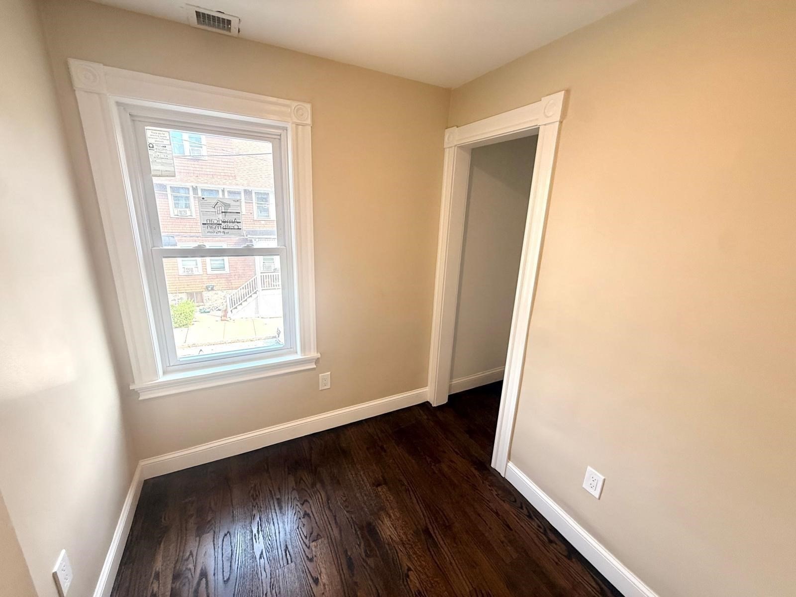 163 Sylvan St Property Photo 23