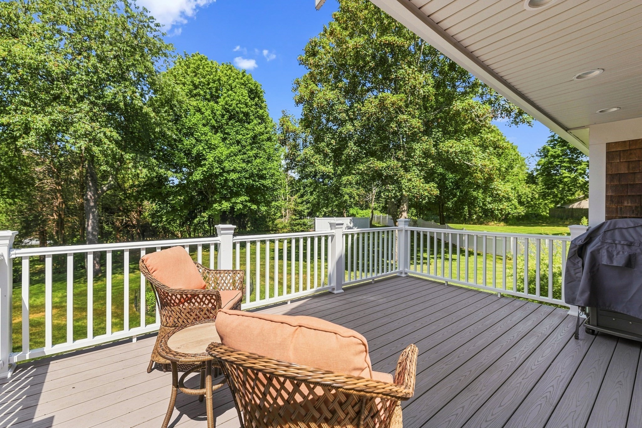 6 Meadowlark Ln Property Photo 19