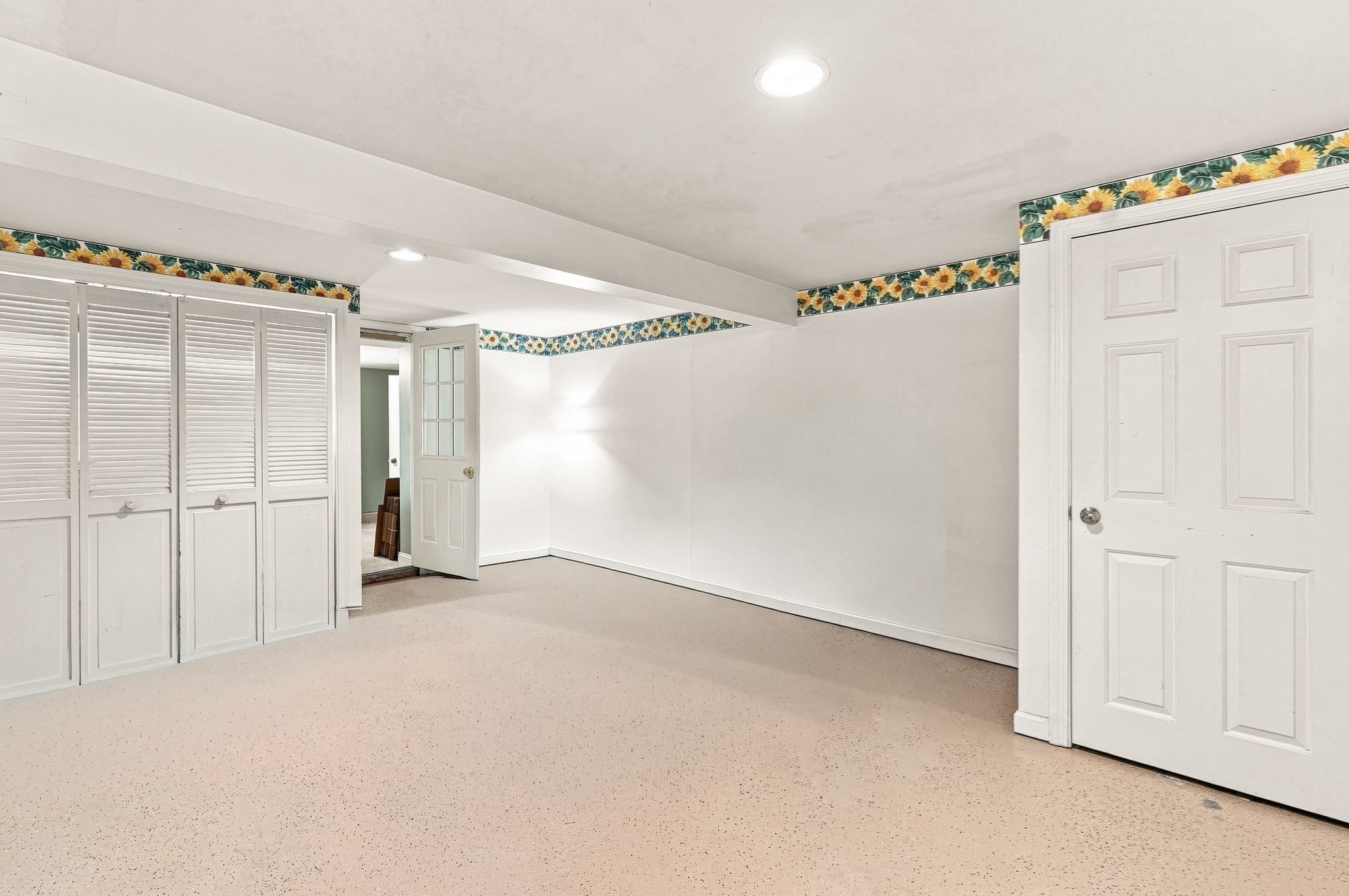 6 Meadowlark Ln Property Photo 30