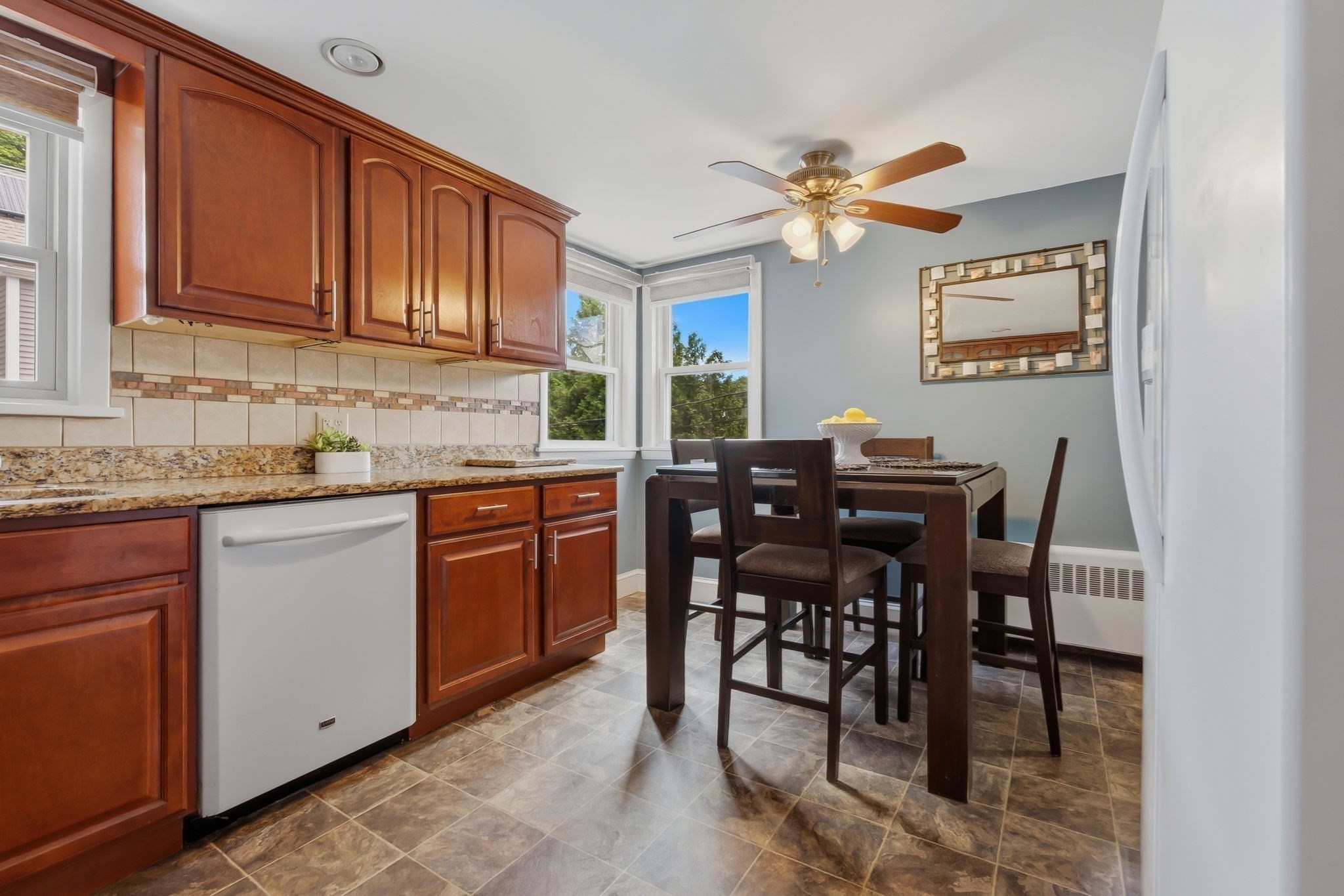 7 Taylor # 2 Property Photo 11