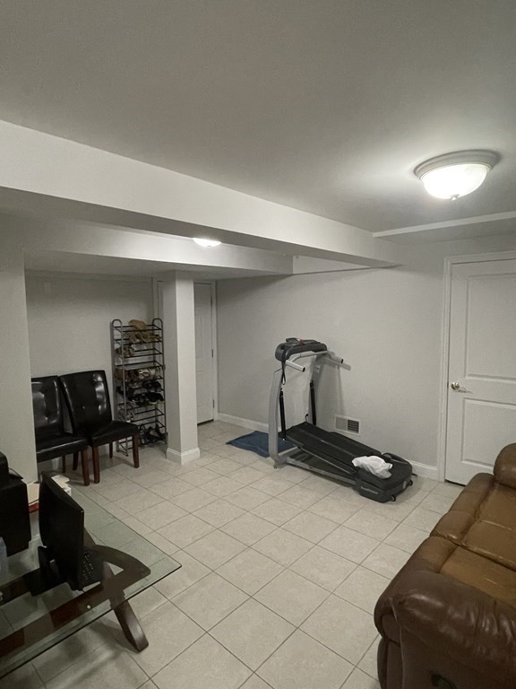 34 Prospect St # 1 Property Photo 33