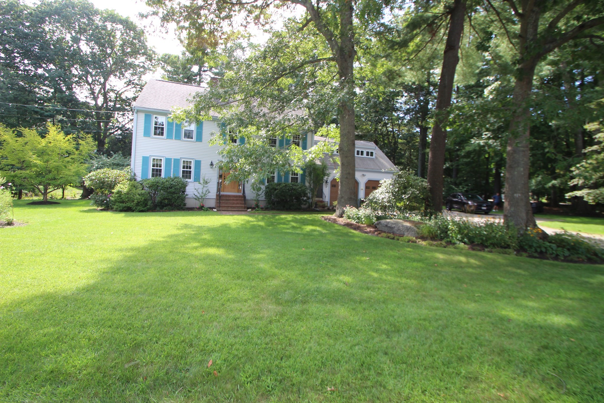 125 Boxwood Ln Property Photo 3