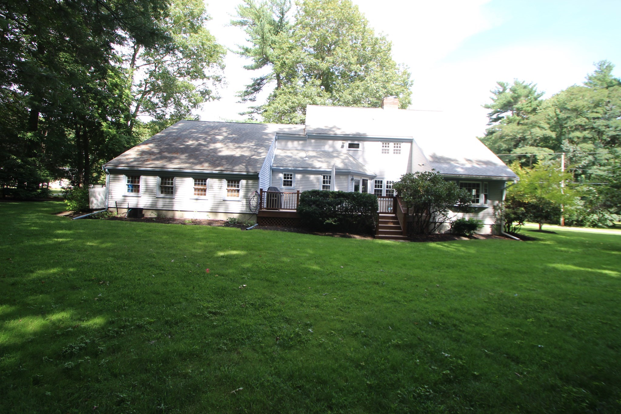 125 Boxwood Ln Property Photo 6