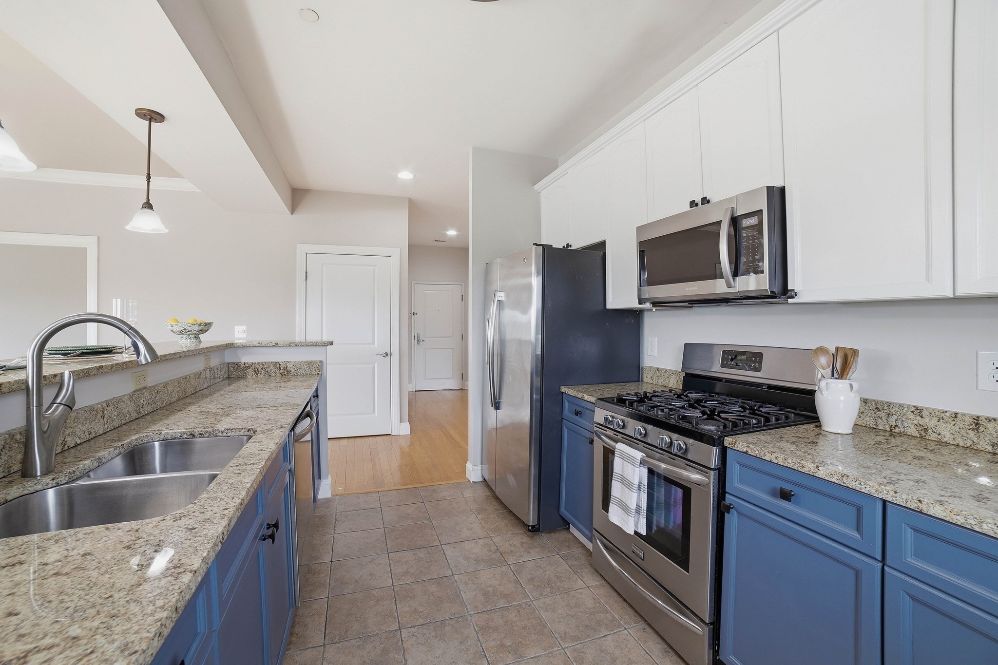 527 Pawtucket Blvd # 608 Property Photo 1