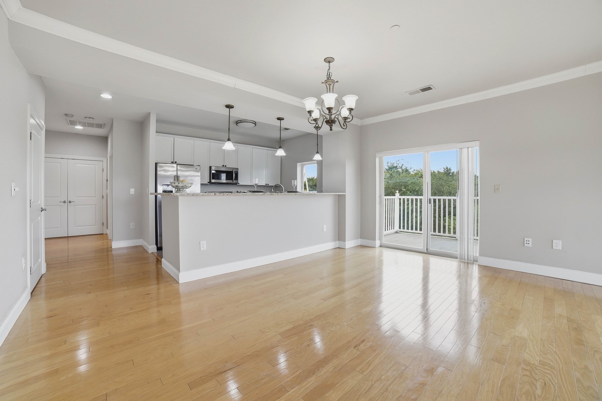 527 Pawtucket Blvd # 608 Property Photo 5