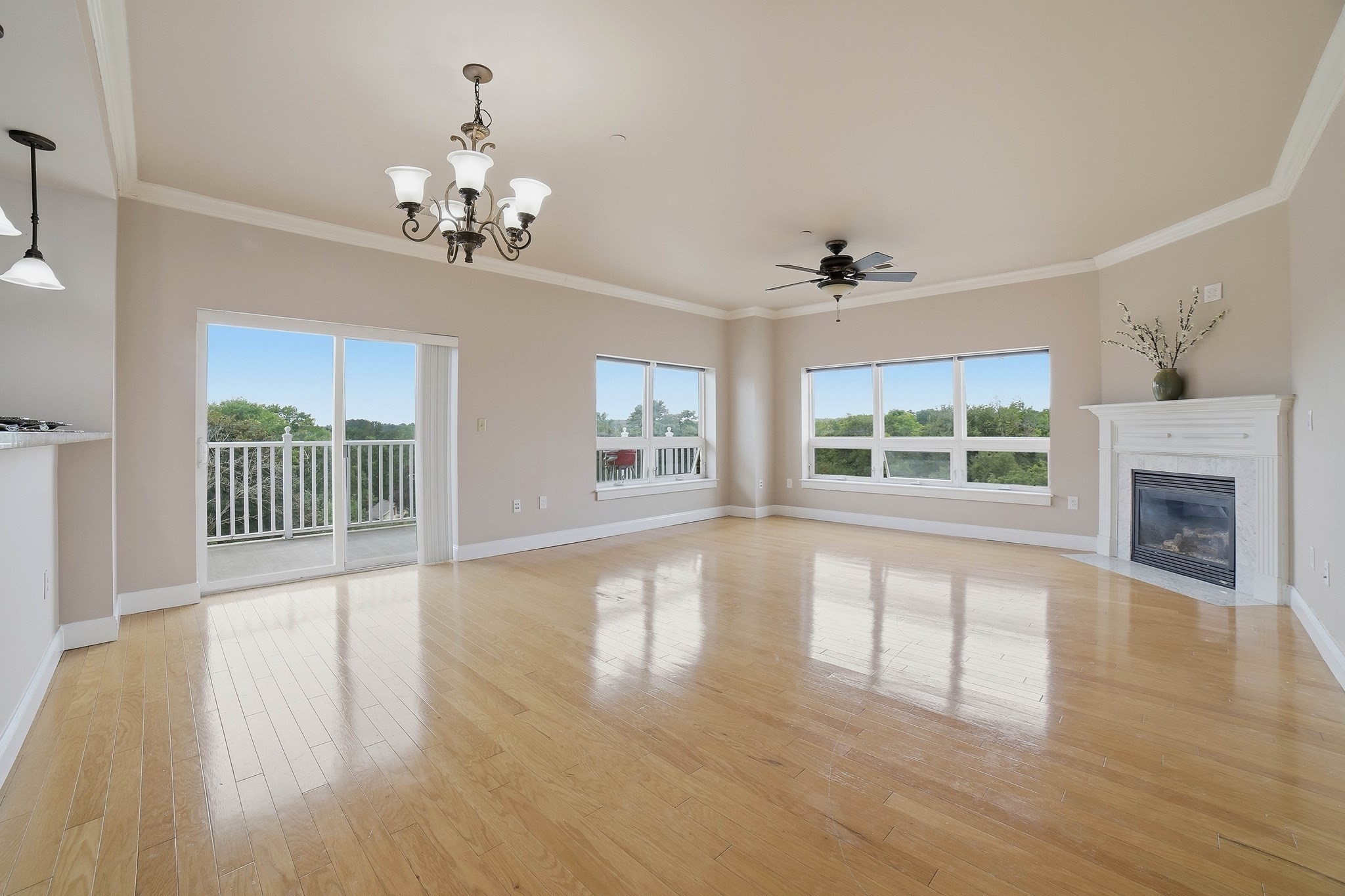 527 Pawtucket Blvd # 608 Property Photo 6