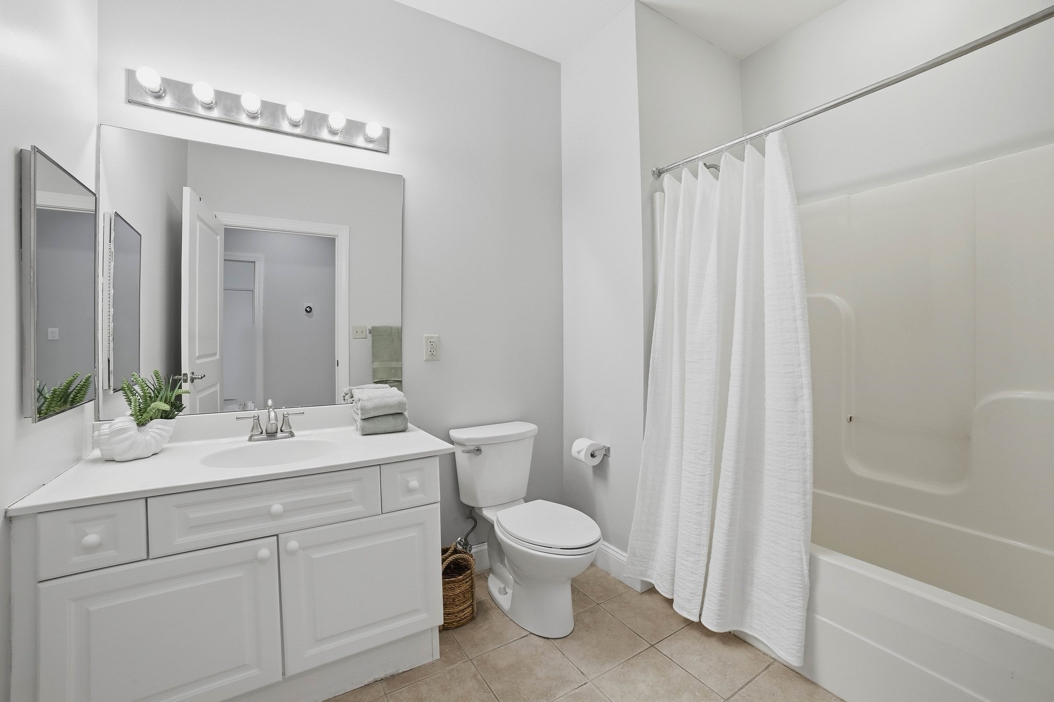 527 Pawtucket Blvd # 608 Property Photo 13