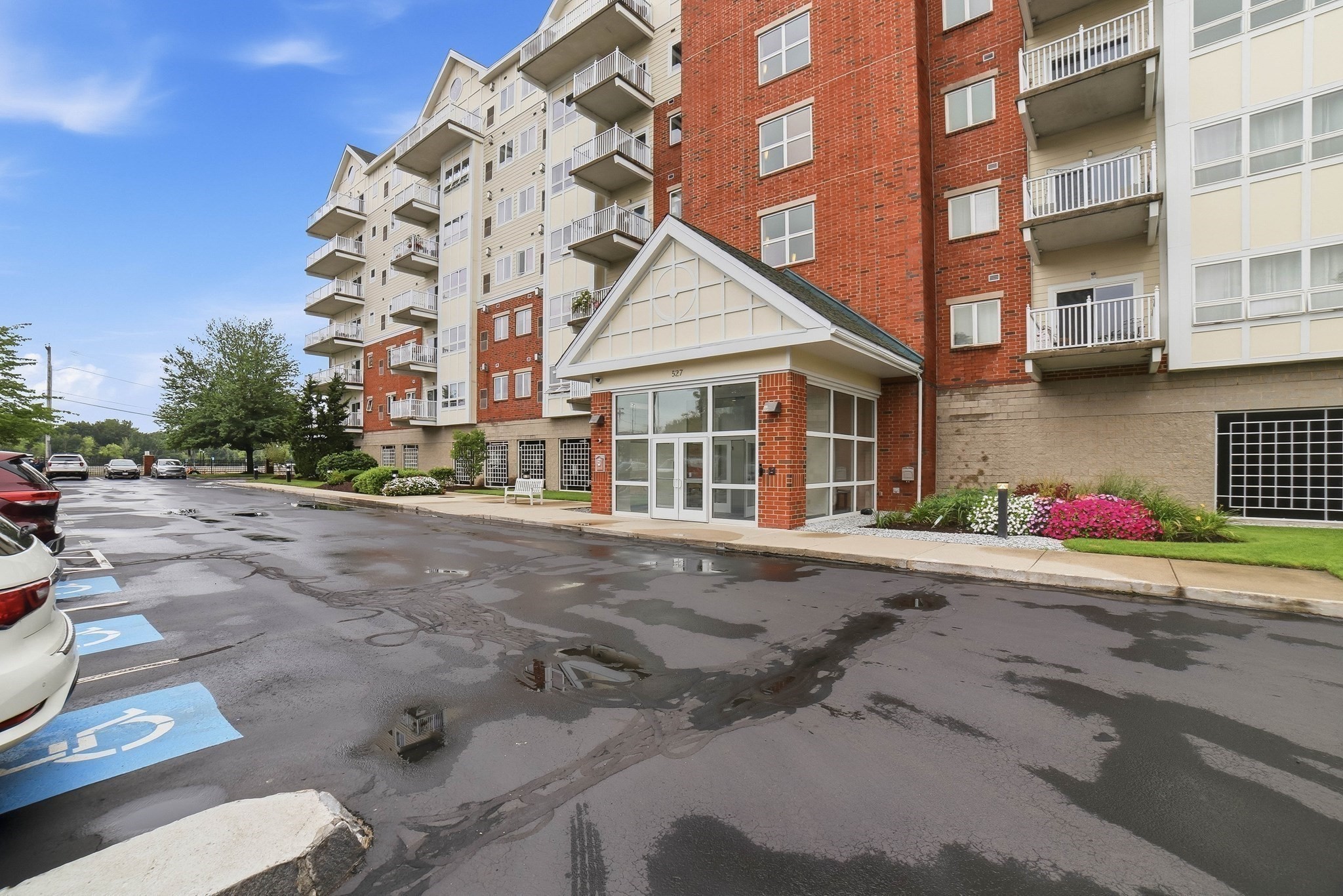 527 Pawtucket Blvd # 608 Property Photo 17