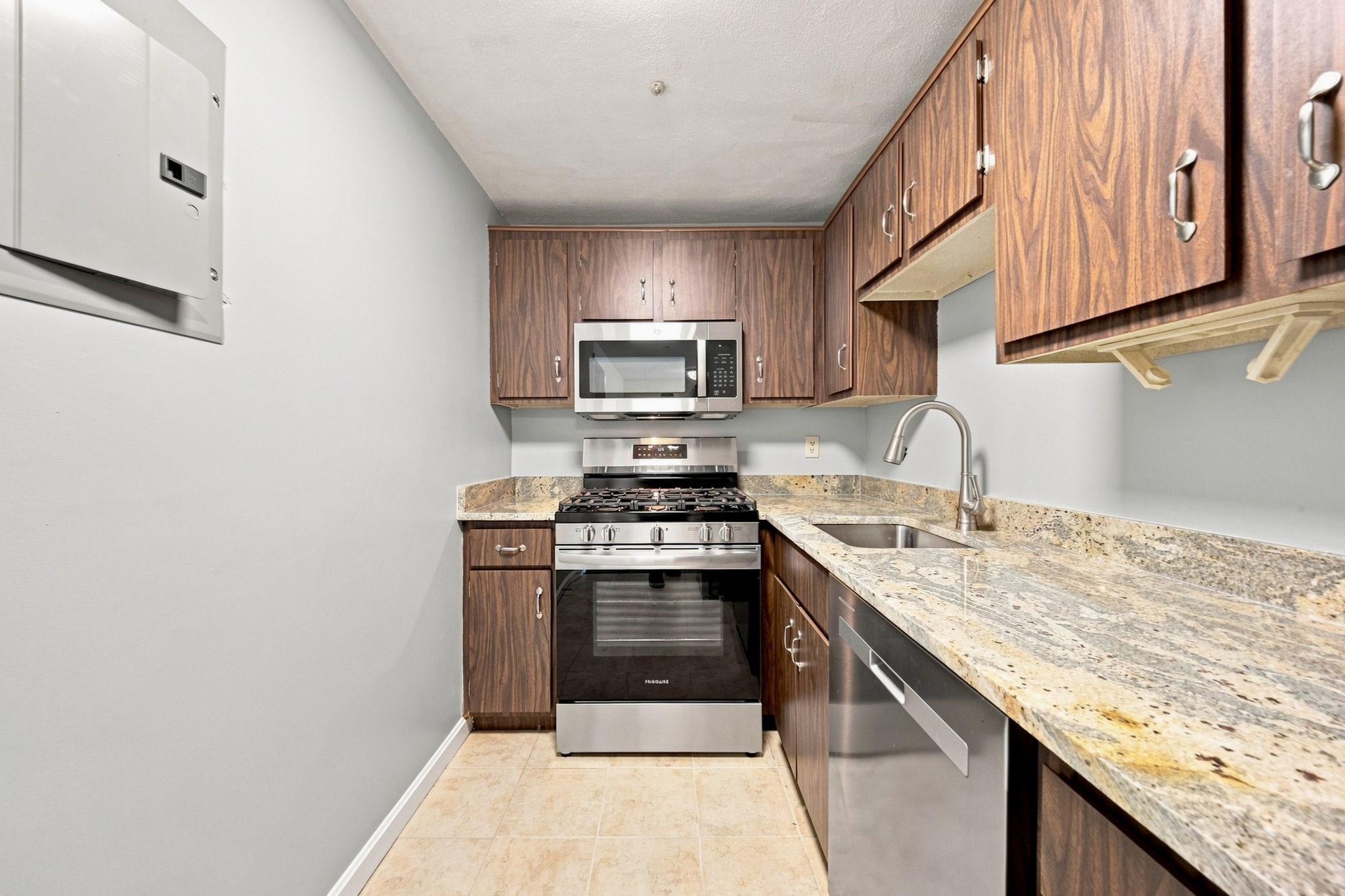 20 Kenmar Dr # 189 Property Photo 7