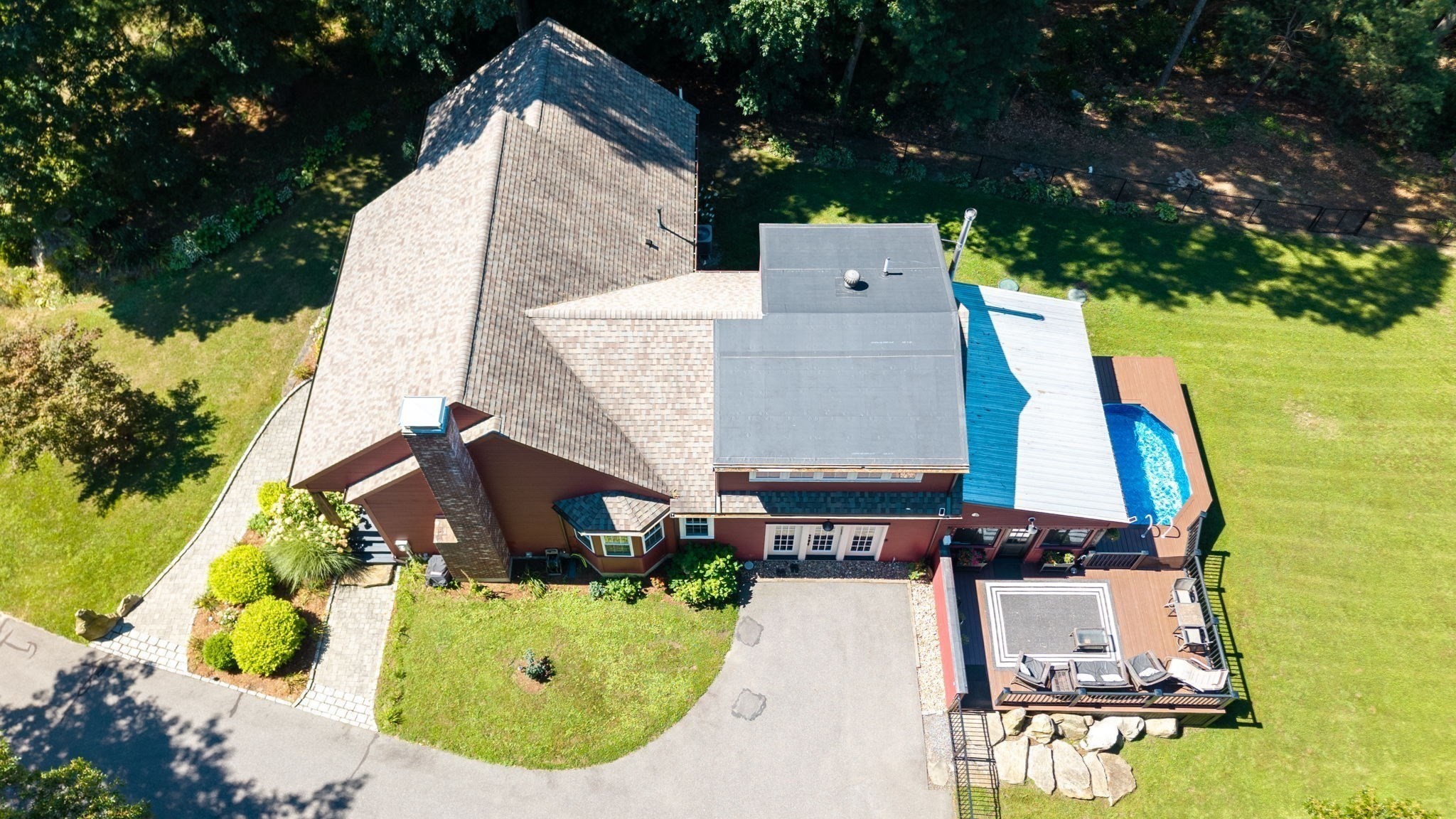 3 Faria Farm Rd Property Photo 6