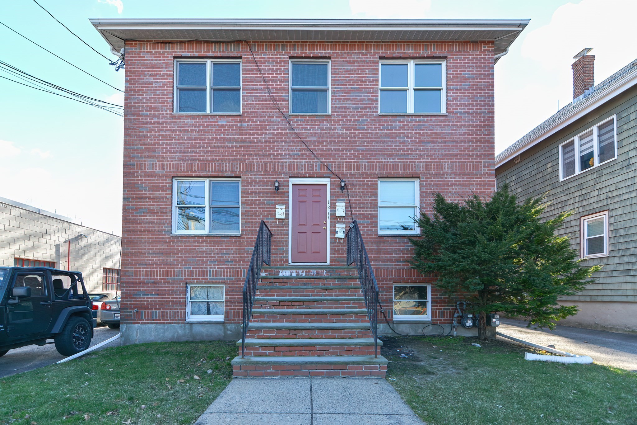 12 Rena Property Photo 1