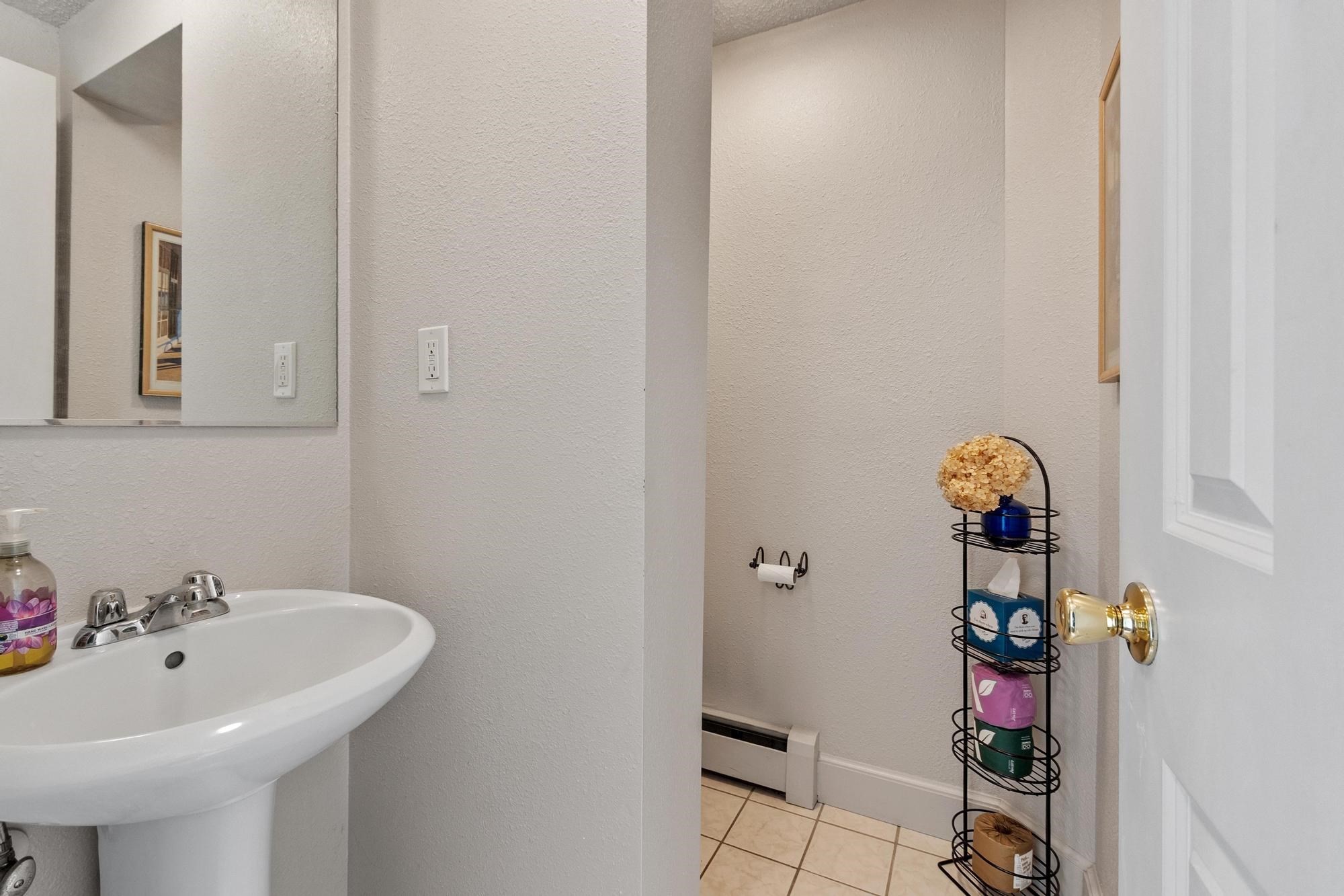 5 Walnut # 5a Property Photo 6