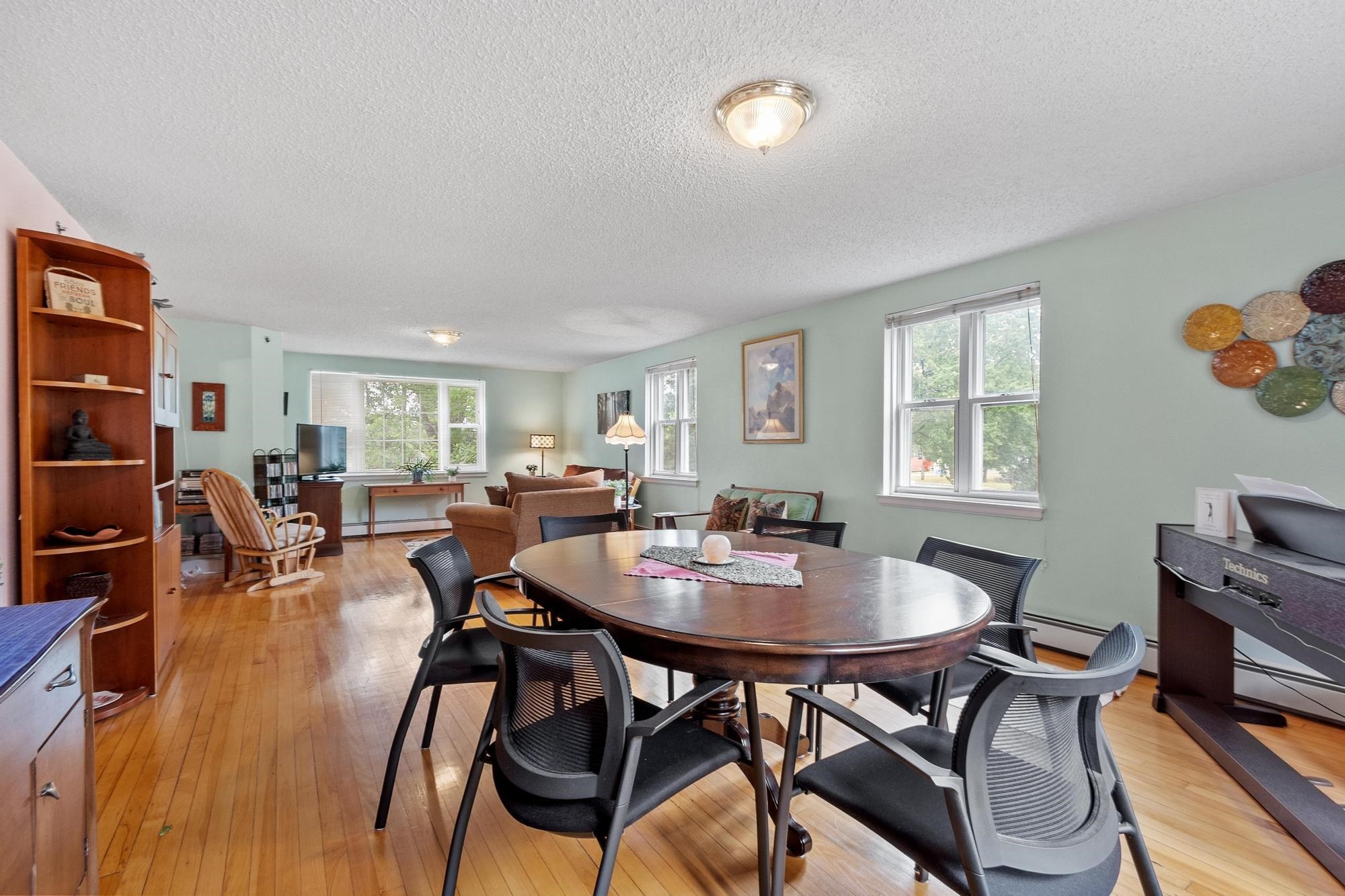 5 Walnut # 5a Property Photo 15