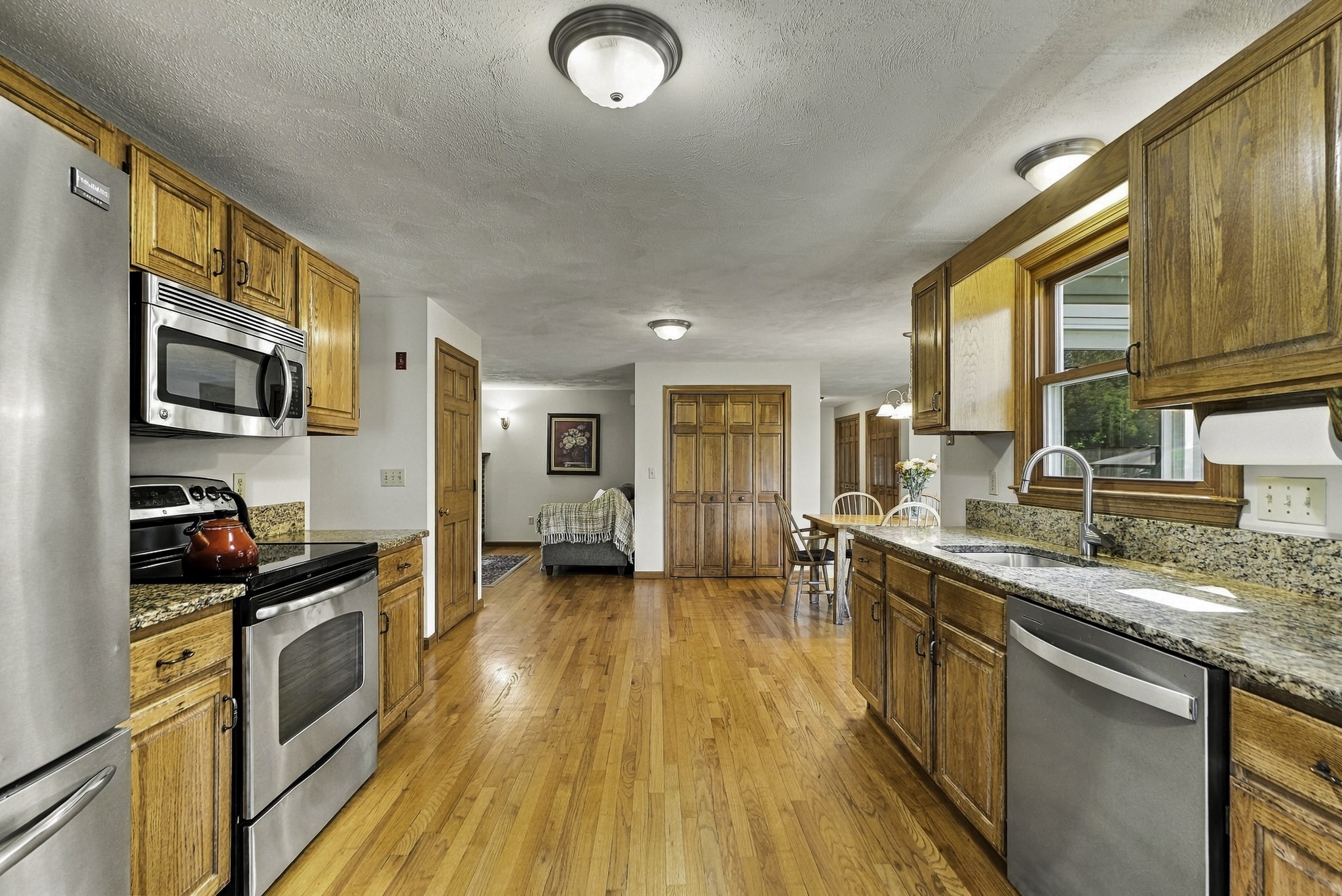 4 Florence Cir Property Photo 8