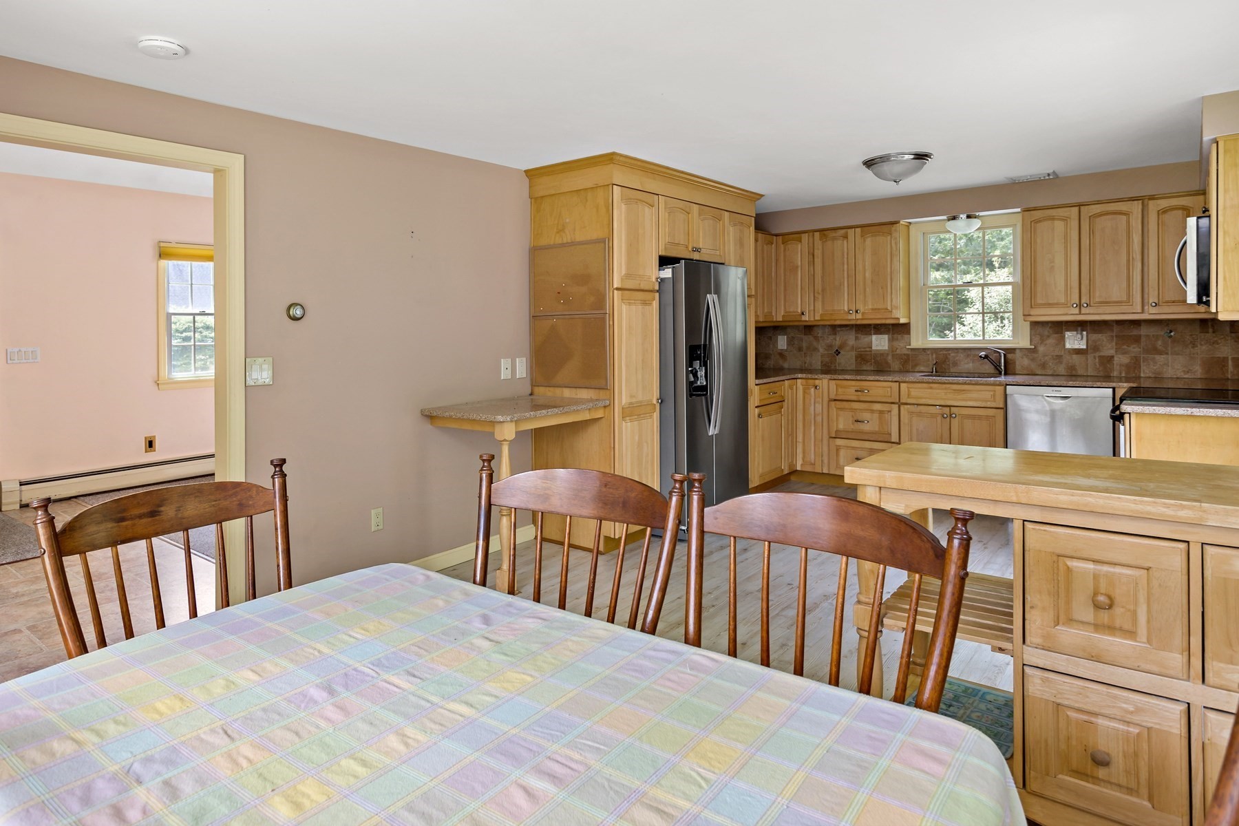 378 Ames Way Property Photo 7