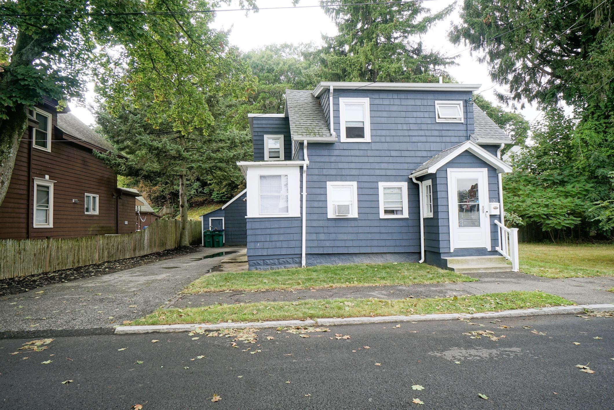 12 Bailey St Property Photo 1